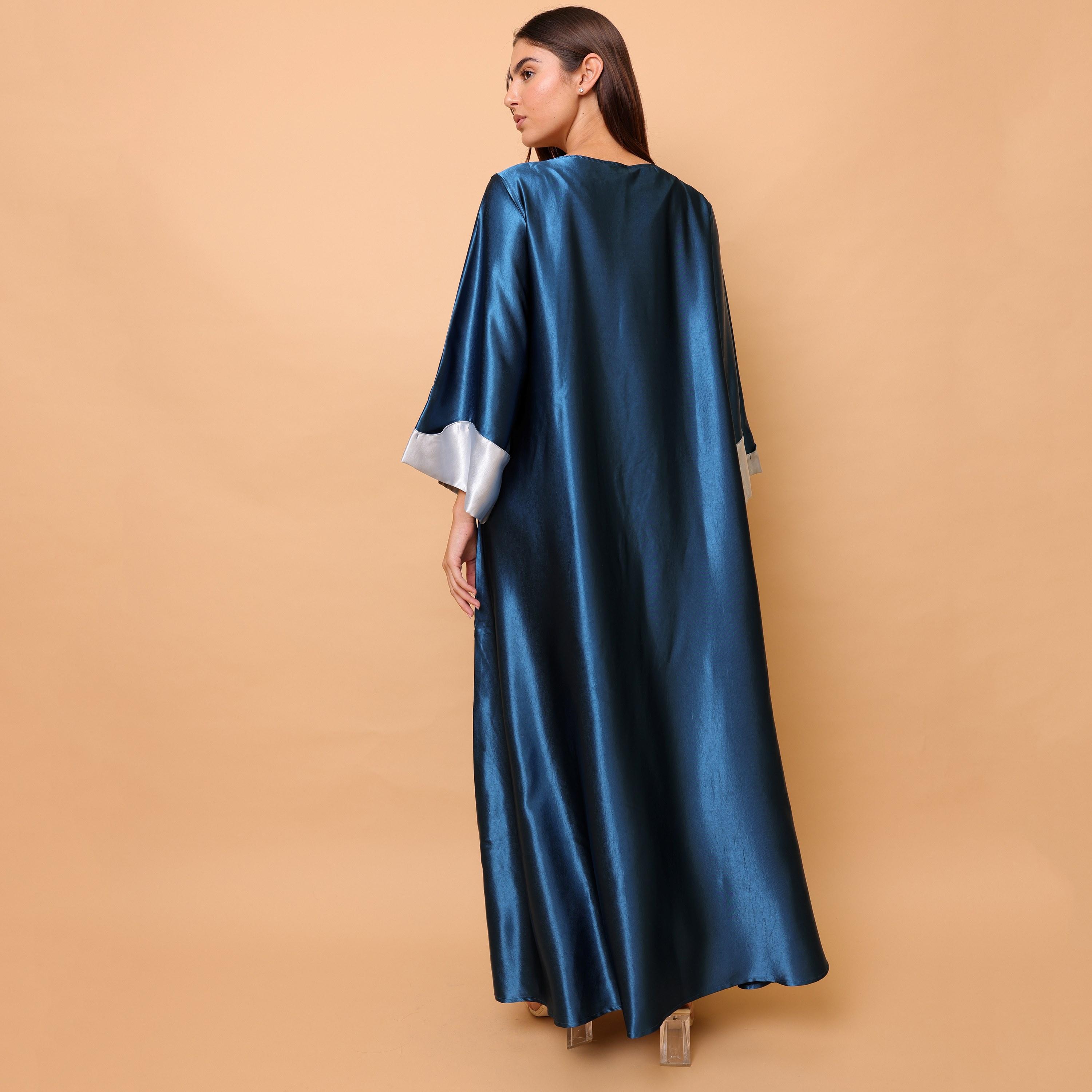 جلابية سهرة نسائية بزهور مزينة بالخرز وأكمام واسعة من إيككسا-women-clothing-dresses-image-13