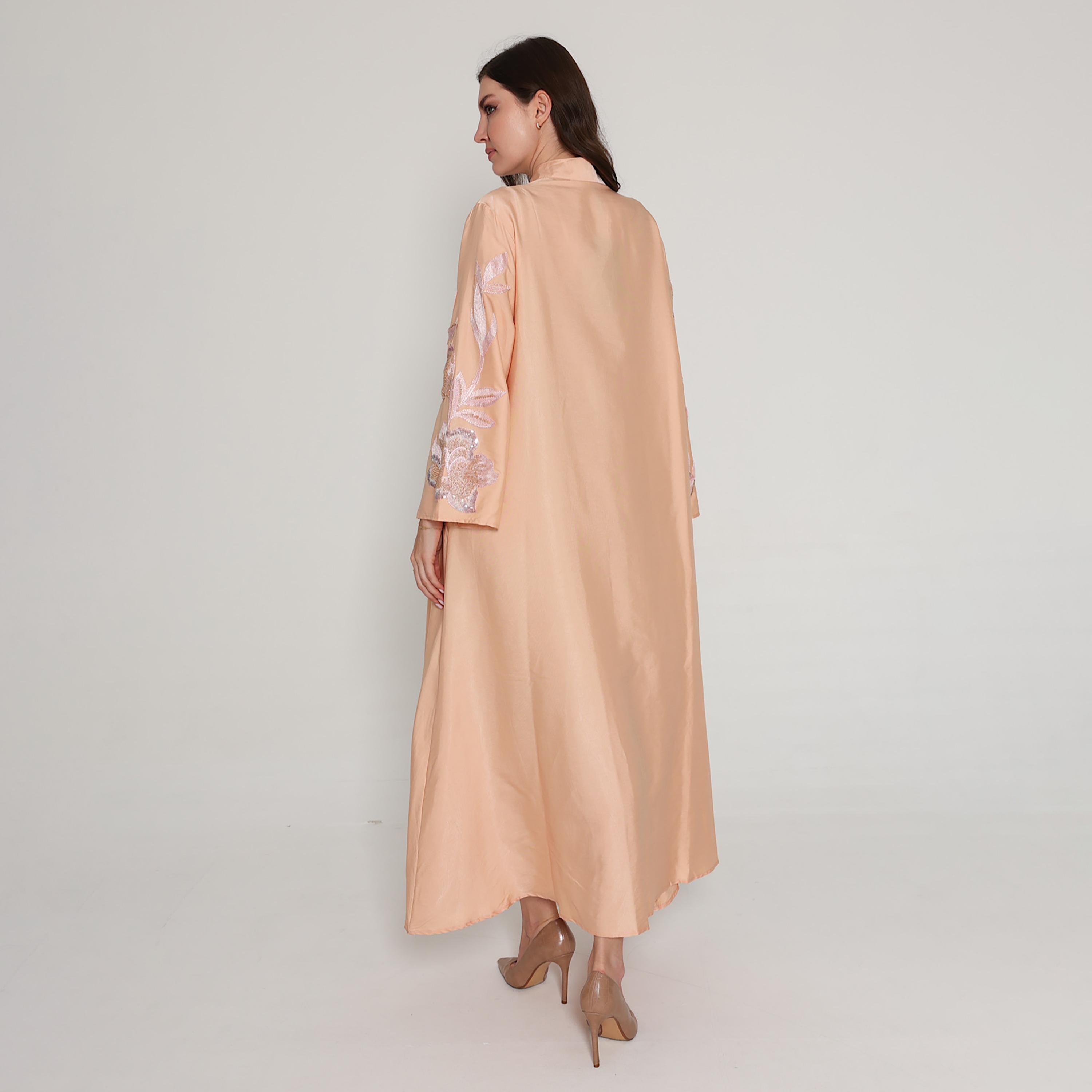 جلابية نسائية مطرزة بالخرز والزهور وياقة ماندرين من إيككسا-women-arabicclothing-jalabiyas-image-4