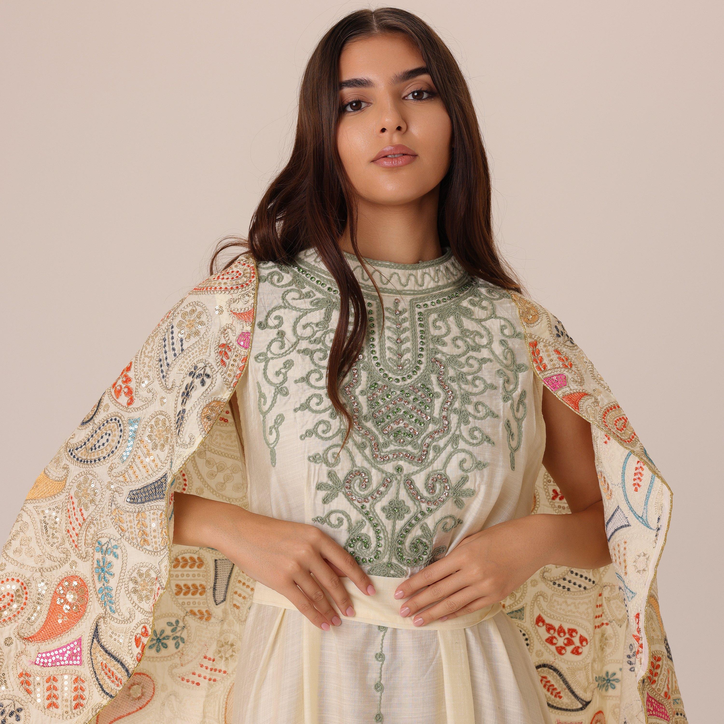 جلابية سهرة نسائية بنقشة بيزلي مطرزة بياقة عالية وعباءة علوية من إيككسا-women-arabicclothing-jalabiyas-image-2