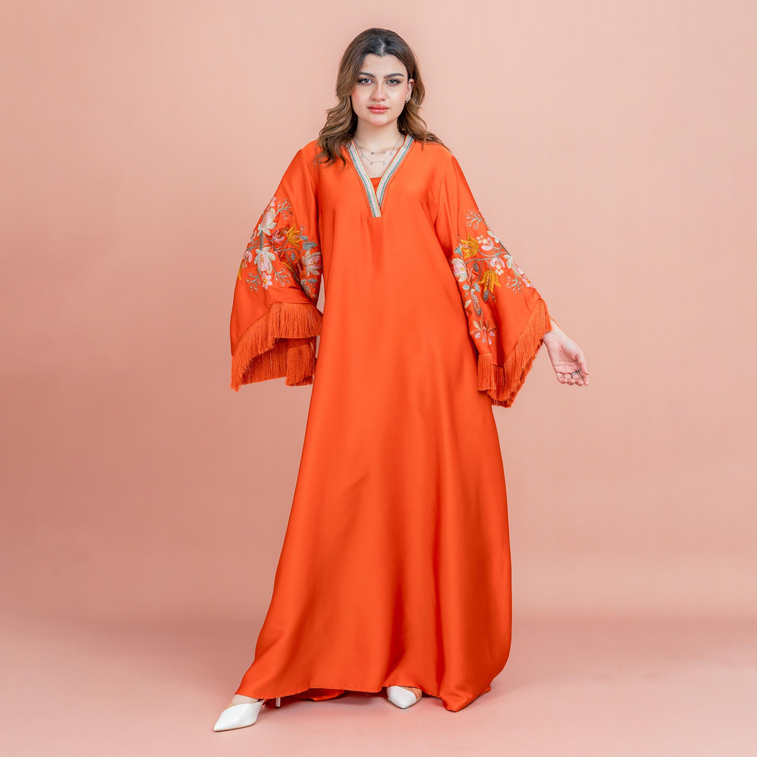جلابية سهرة نسائية بأكمام واسعة ومزينة بالكريستال ومطرزة وذات لمعان ساتان من إككسا-women-arabicclothing-jalabiyas-image-17