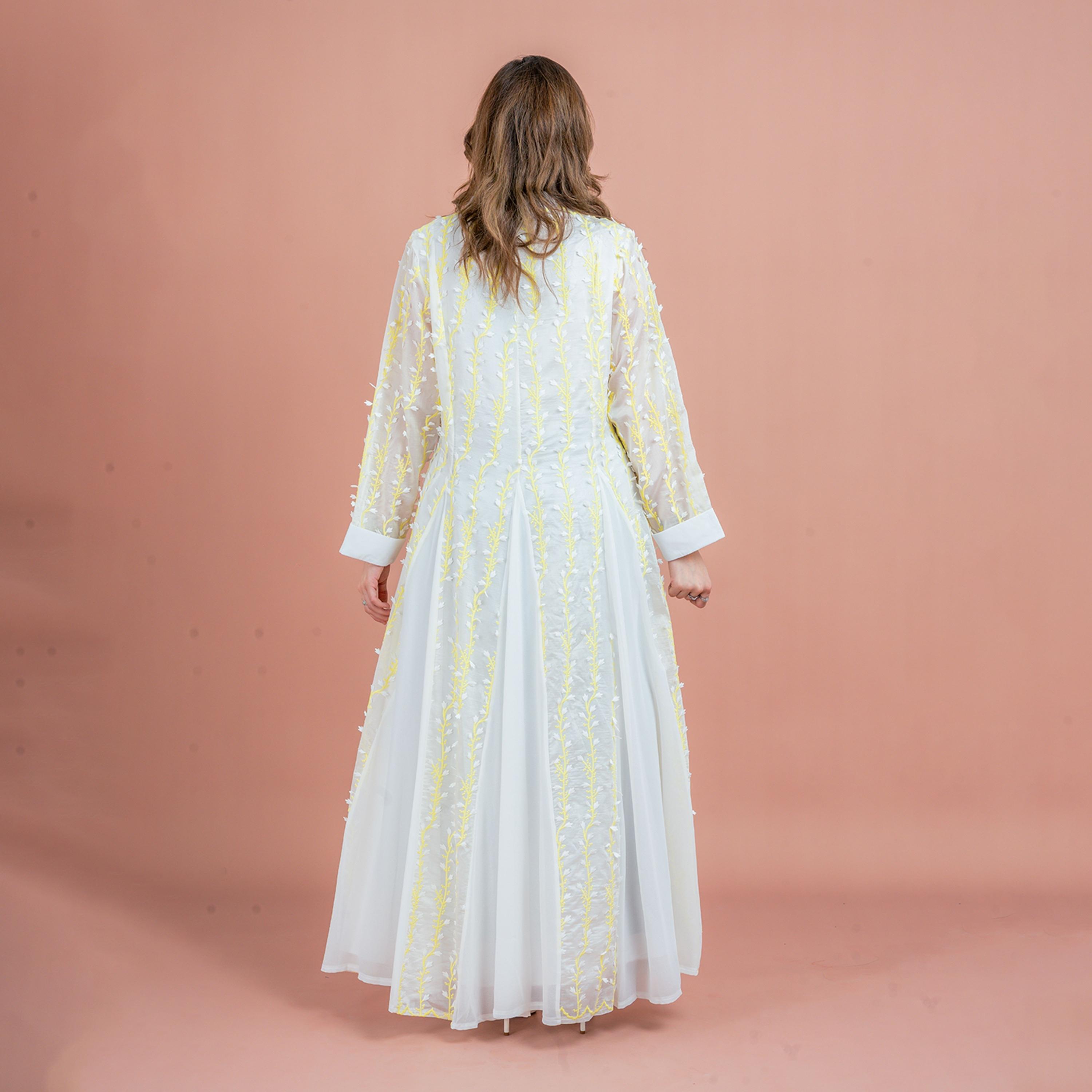 جلابية نسائية بتلات ناعمة ومطرزة بألواح جوديه من إككسا-women-arabicclothing-jalabiyas-image-14