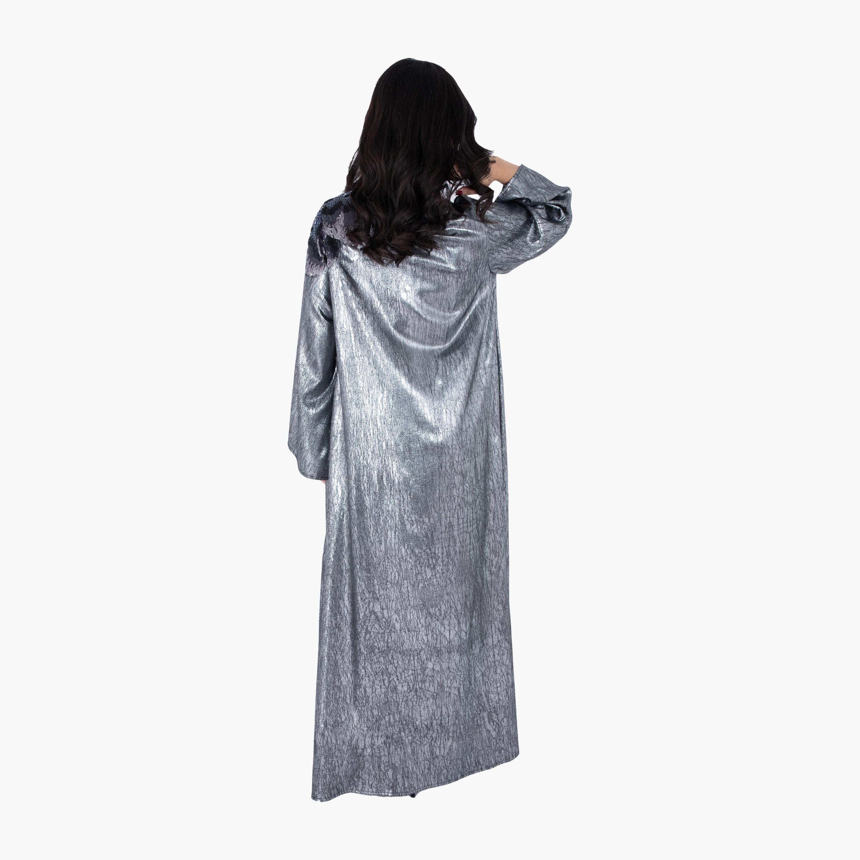 جلابية سهرة معدنية مطرزة ومطرزة بالترتر وأكمام واسعة من إككسا-women-arabicclothing-jalabiyas-image-14