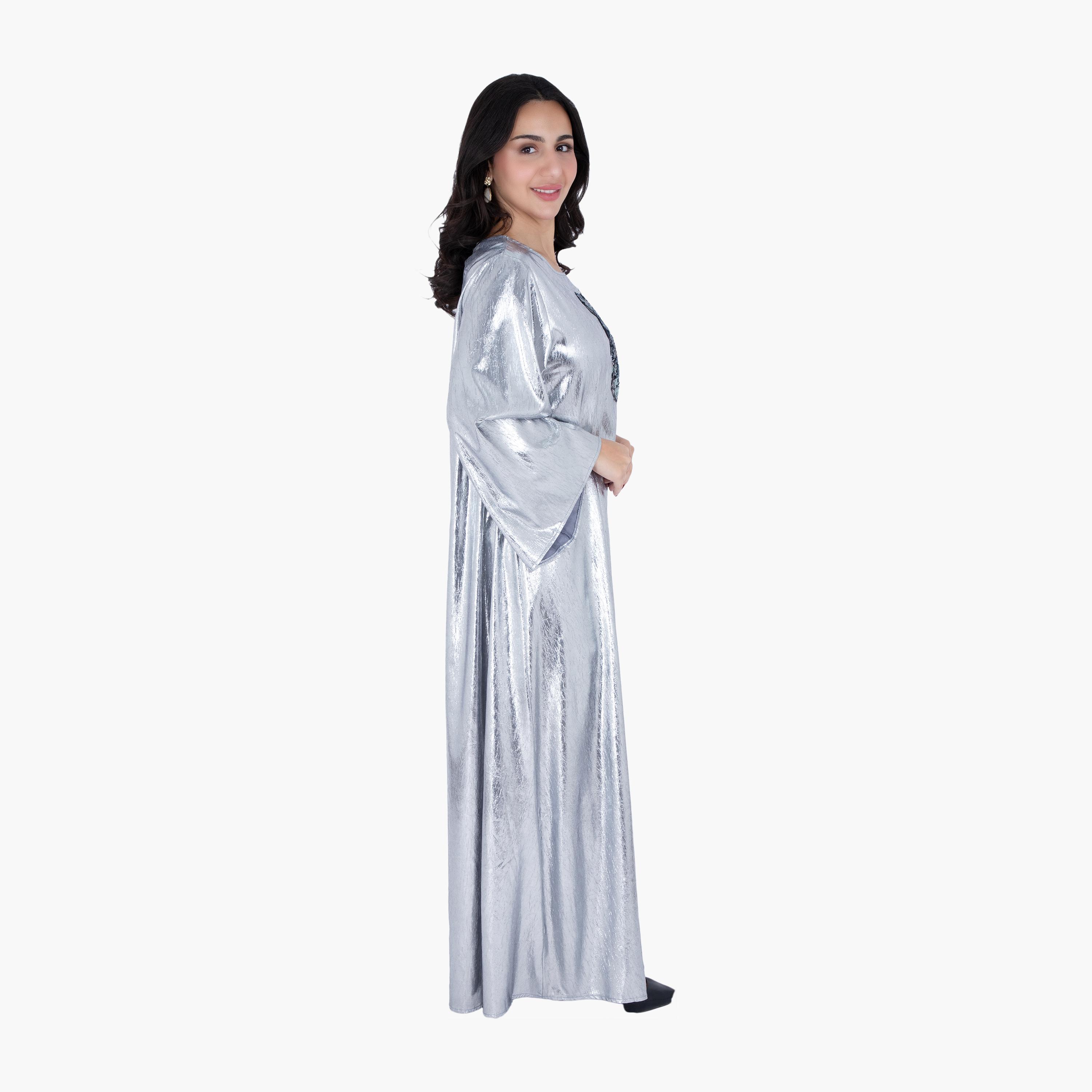 جلابية سهرة معدنية مطرزة ومطرزة بالترتر وأكمام واسعة من إككسا-women-arabicclothing-jalabiyas-image-8