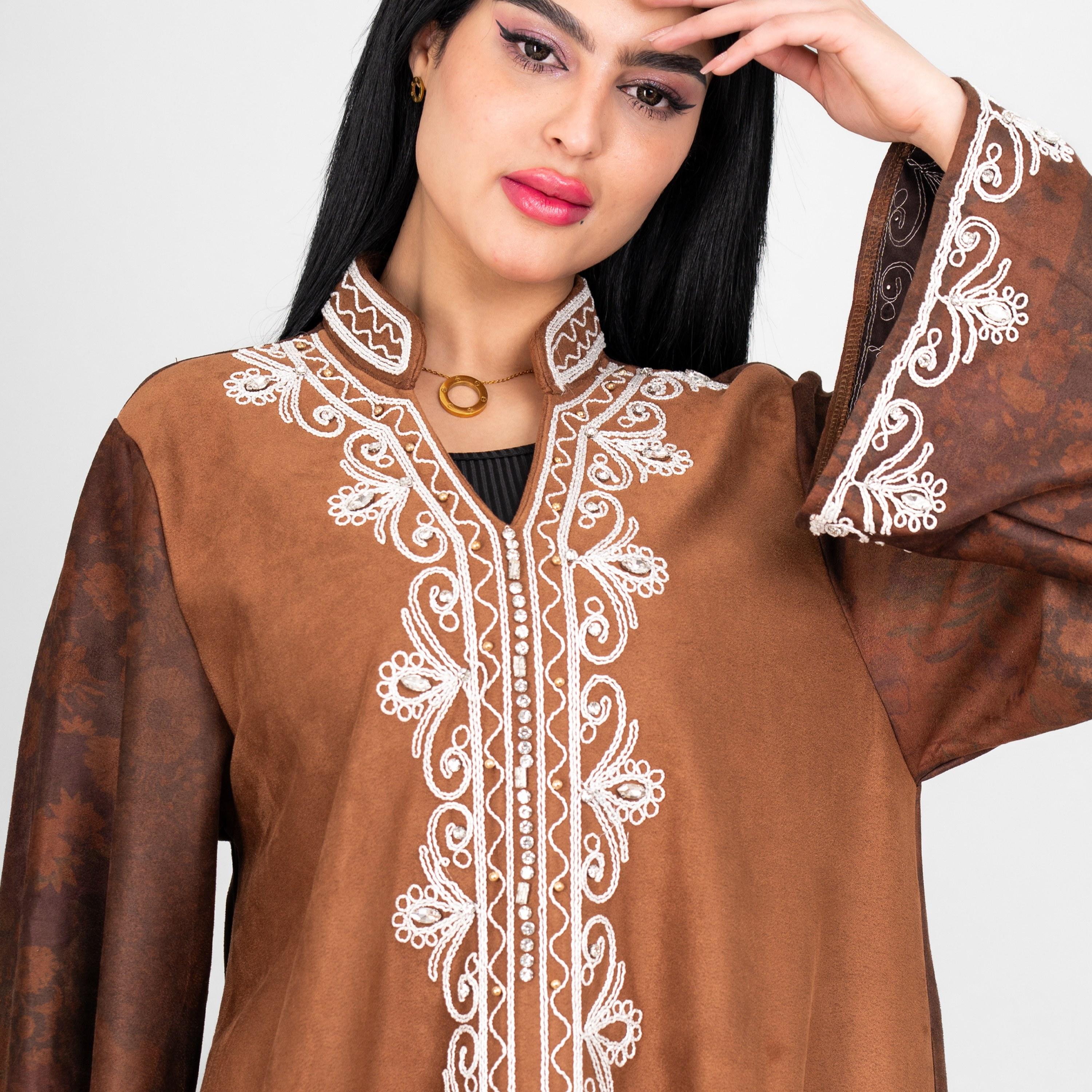 جلابية سهرة نسائية بطبعة زهور وتطريز بلونين مع ياقة ماندارين وأكمام واسعة من إيككسا-women-arabicclothing-jalabiyas-image-2