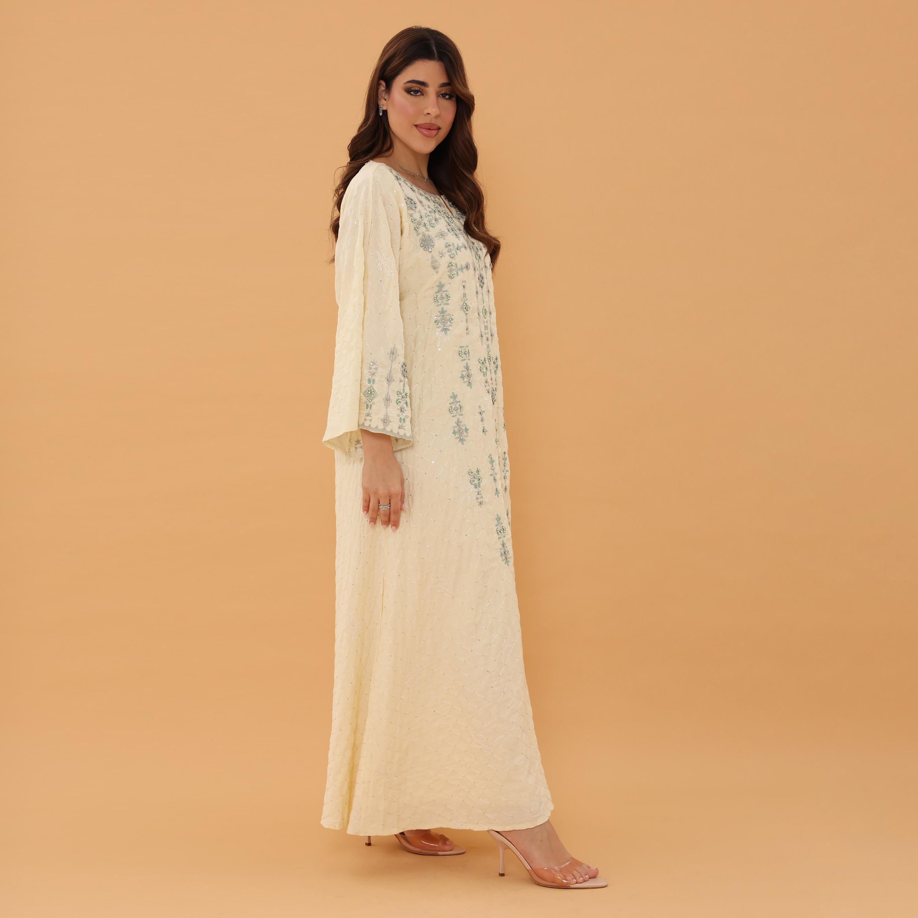 جلابية نسائية بأكمام واسعة مع تطريز وزينة من إككسا-women-arabicclothing-jalabiyas-image-18