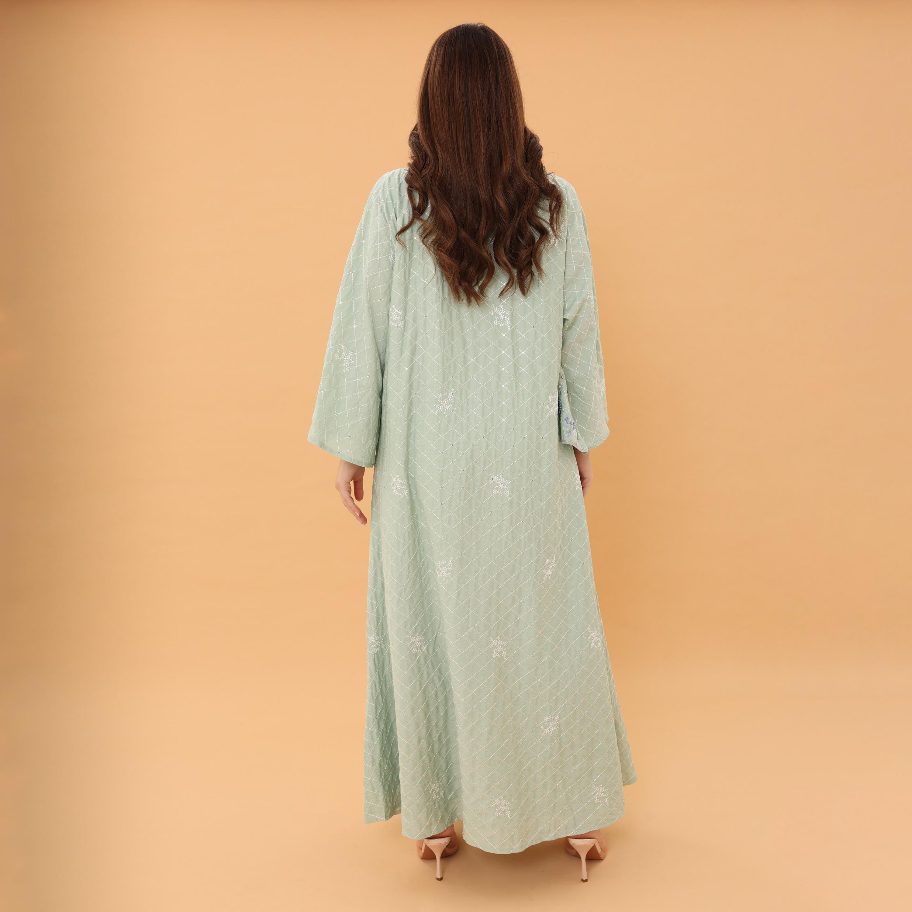 جلابية نسائية بأكمام واسعة مع تطريز وزينة من إككسا-women-arabicclothing-jalabiyas-image-10