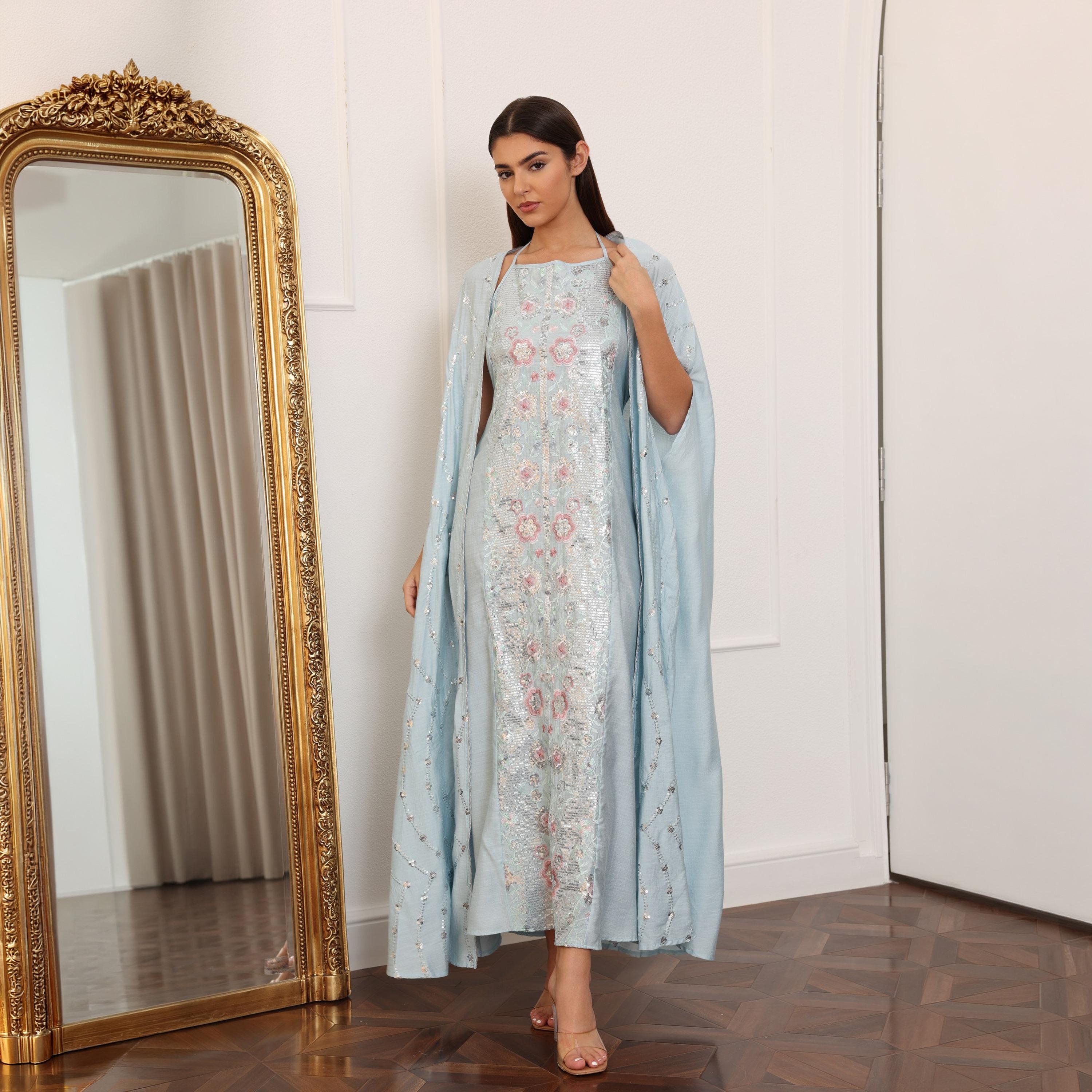 جلابية سهرة نسائية بتطريز "فلورا" و"سيكوين" مع طبقة "كيب" علوية من إككسا-women-clothing-dresses-image-1