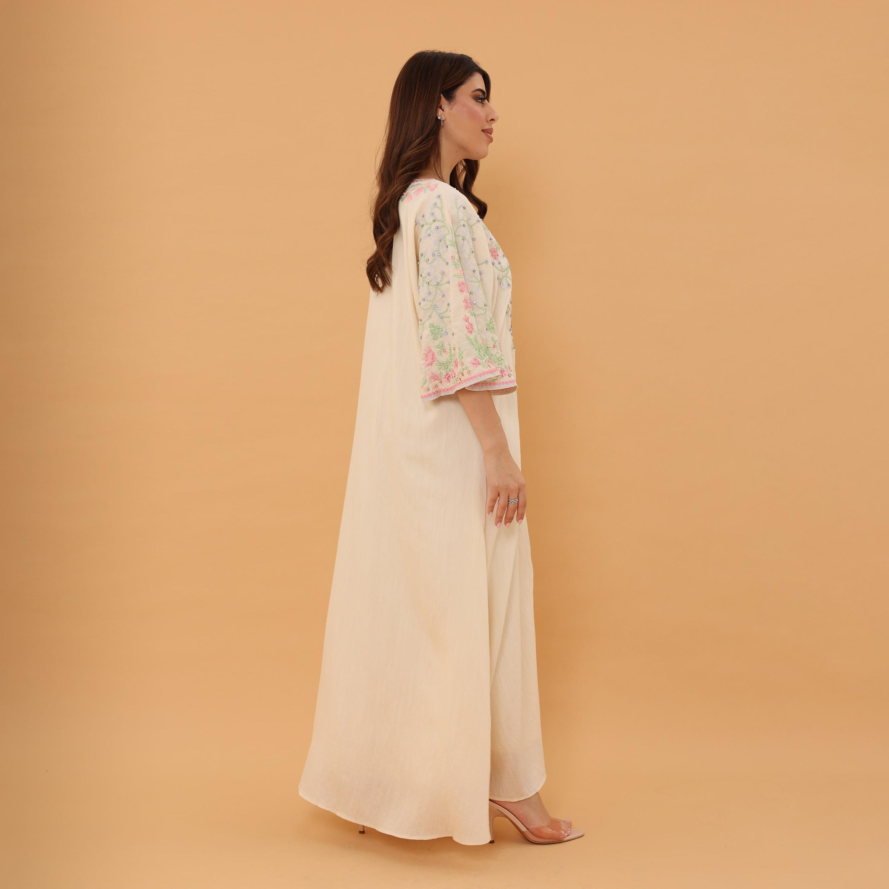 جلابية نسائية بأكمام "فليرد" واسعة مع تطريز وزينة من إككسا-women-arabicclothing-jalabiyas-image-8