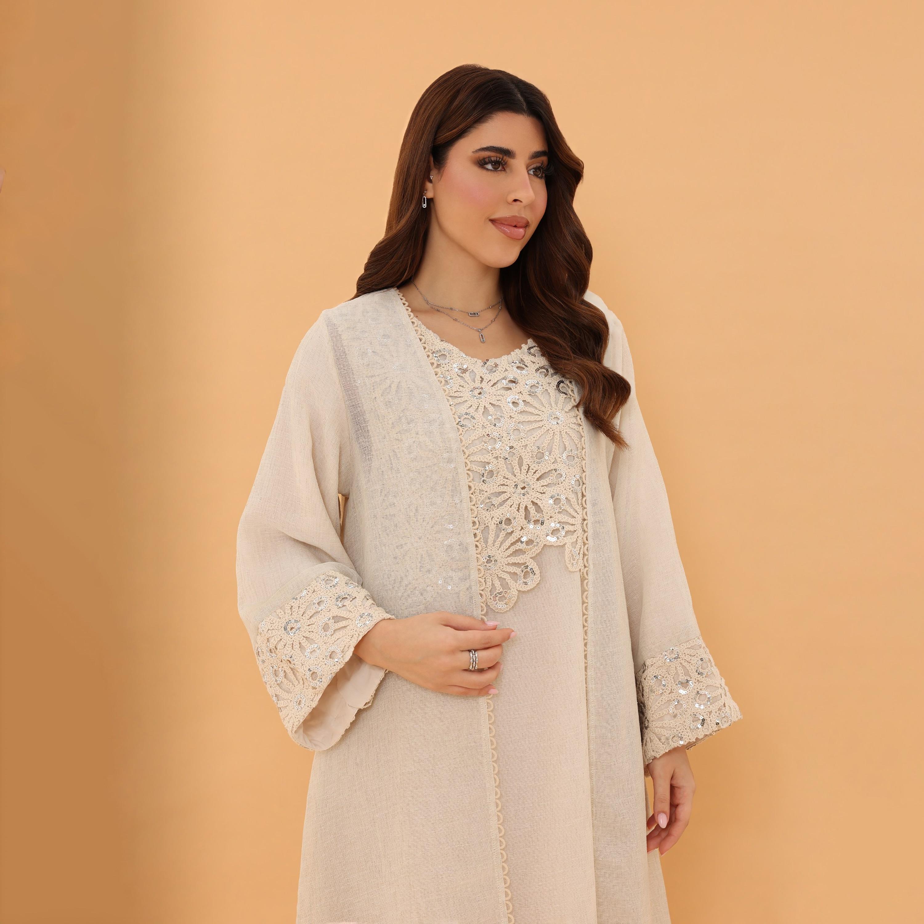 جلابية نسائية من دانتيل بتطريز زهور مع طبقة علوية "أوفرلاي" من إيككسا-women-arabicclothing-jalabiyas-image-2