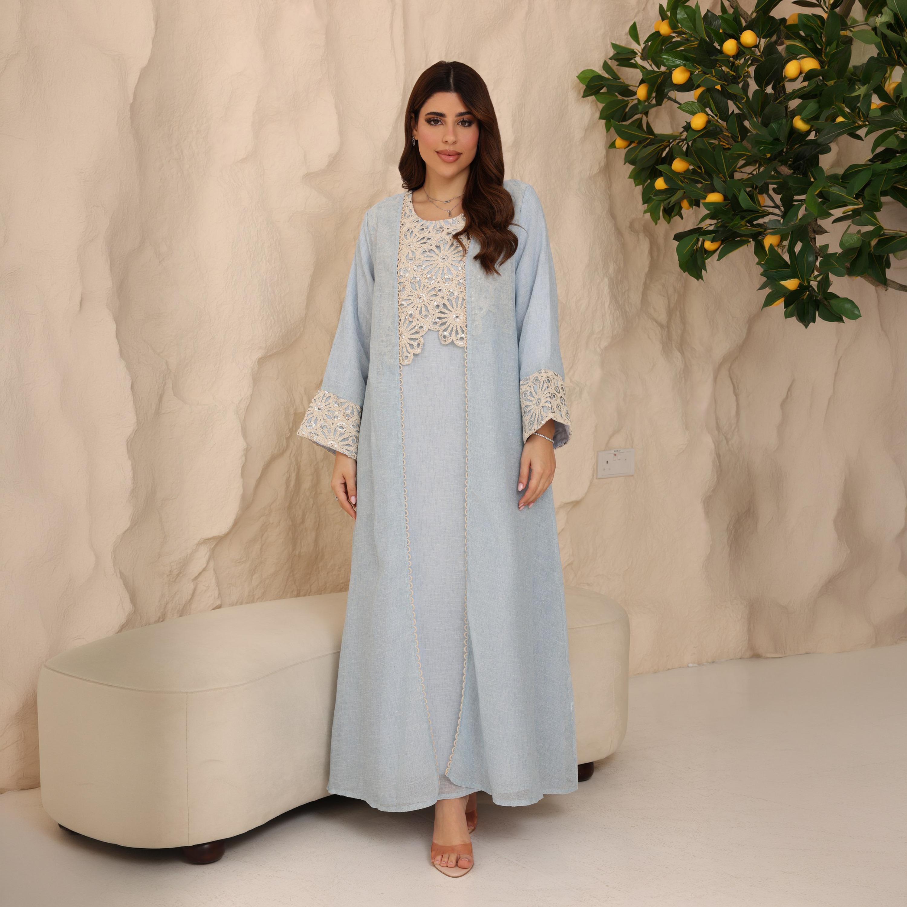 جلابية نسائية من دانتيل بتطريز زهور مع طبقة علوية "أوفرلاي" من إيككسا-women-arabicclothing-jalabiyas-image-6