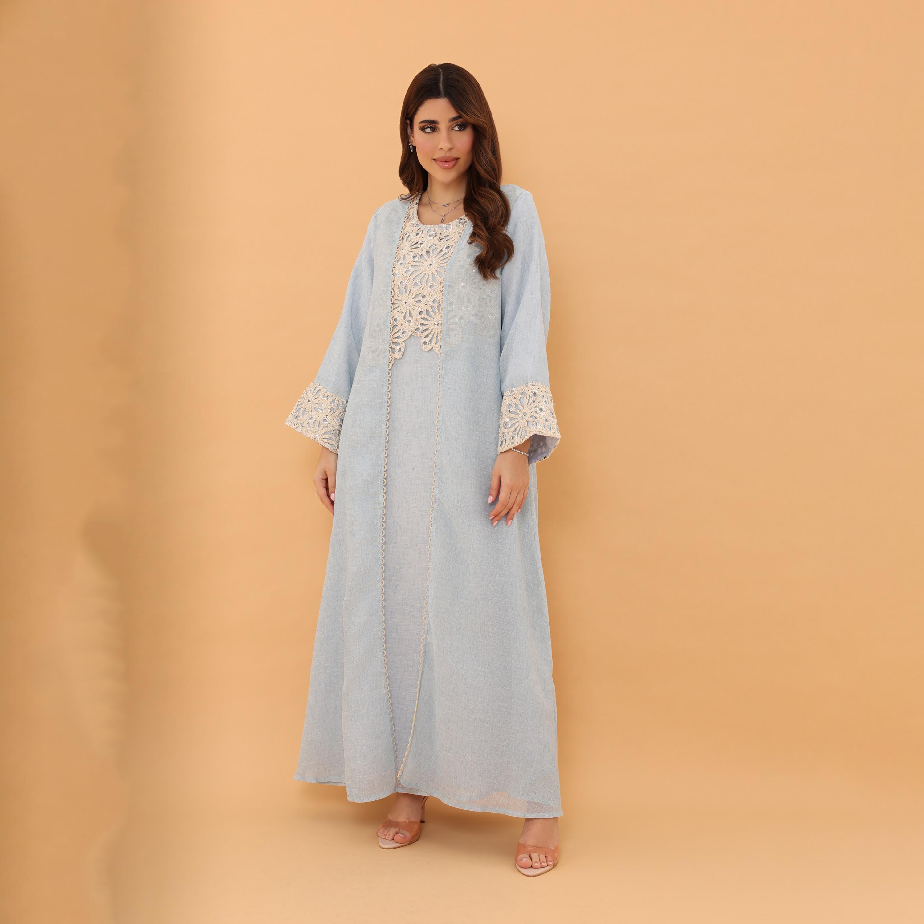 جلابية نسائية من دانتيل بتطريز زهور مع طبقة علوية "أوفرلاي" من إيككسا-women-arabicclothing-jalabiyas-image-9