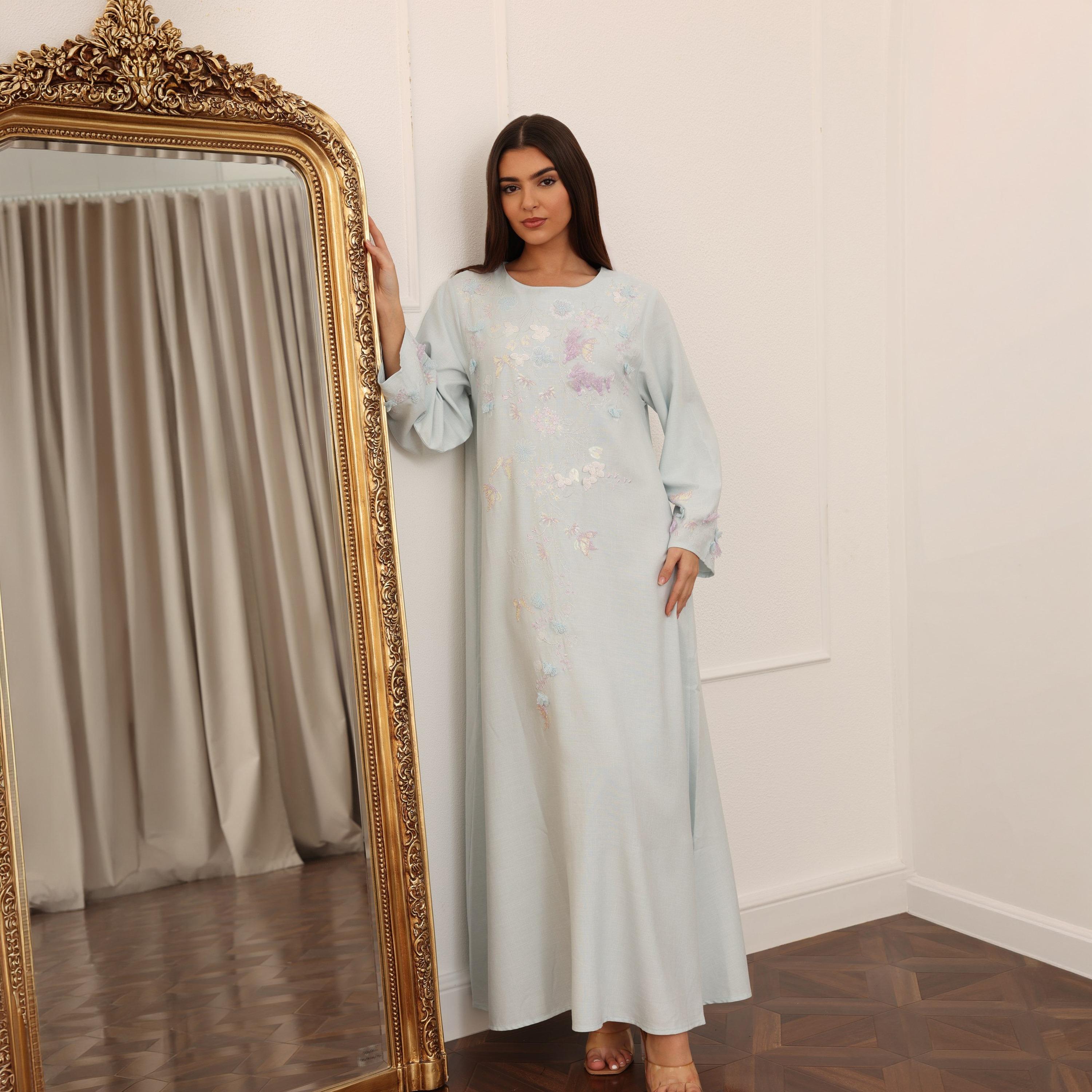 جلابية نسائية بتطريز "فلورال" و"سيكوين" من إككسا-women-arabicclothing-jalabiyas-image-6