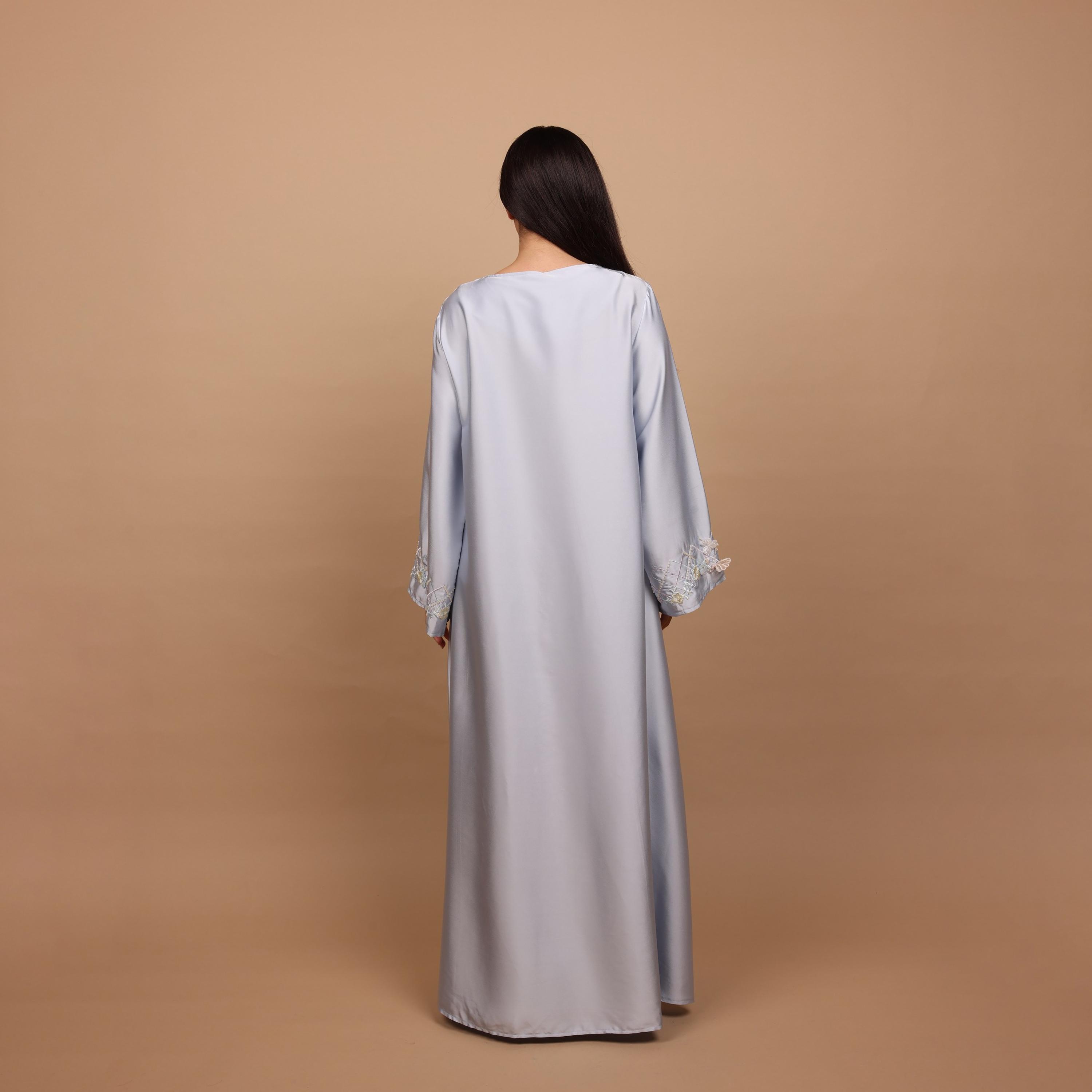 جلابية سهرة نسائية مطرزة بالزهور بأكمام واسعة من إككسا-women-arabicclothing-jalabiyas-image-4