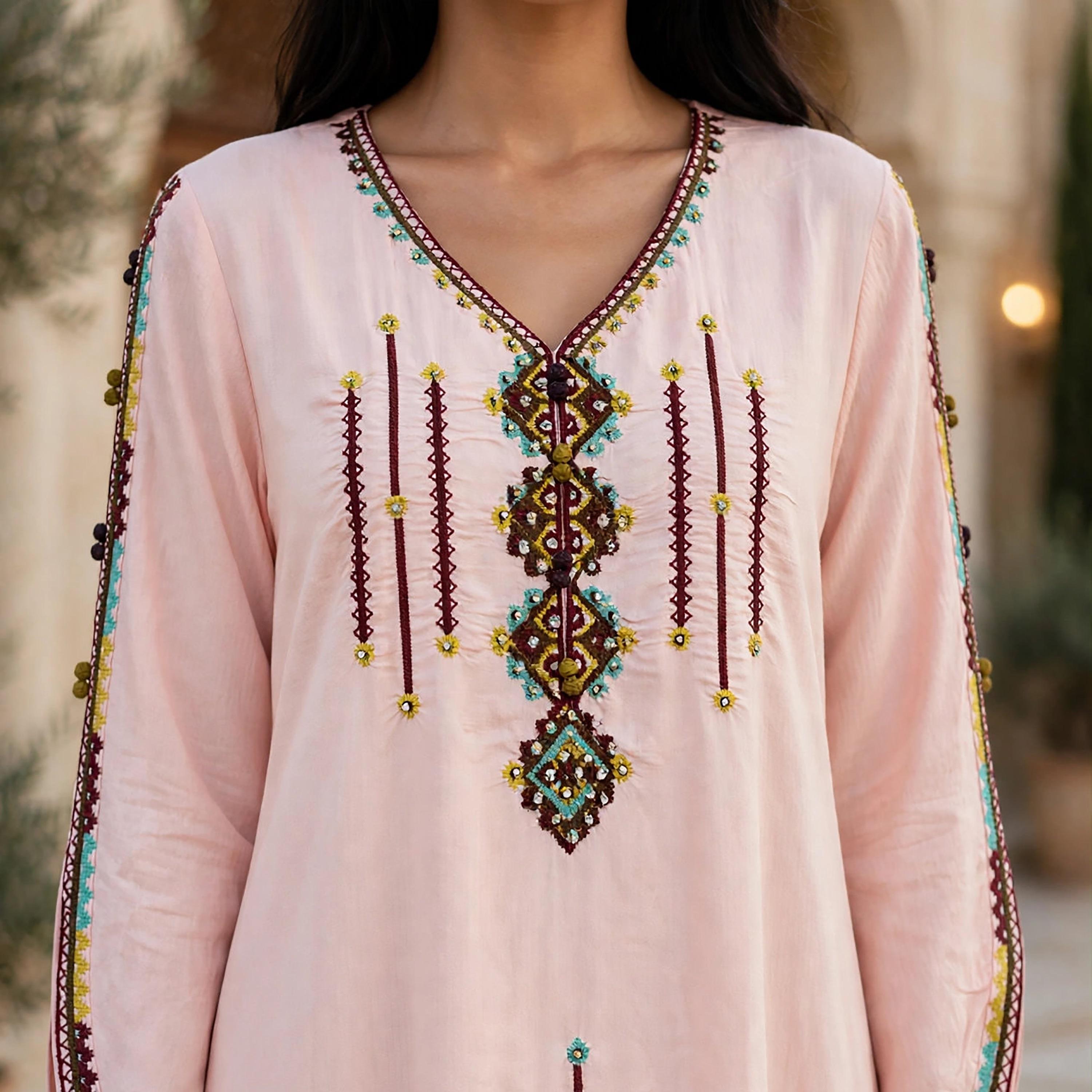 جلابية حريمي كفتان بتطريز أشكال هندسية من إككسا-women-arabicclothing-jalabiyas-image-6