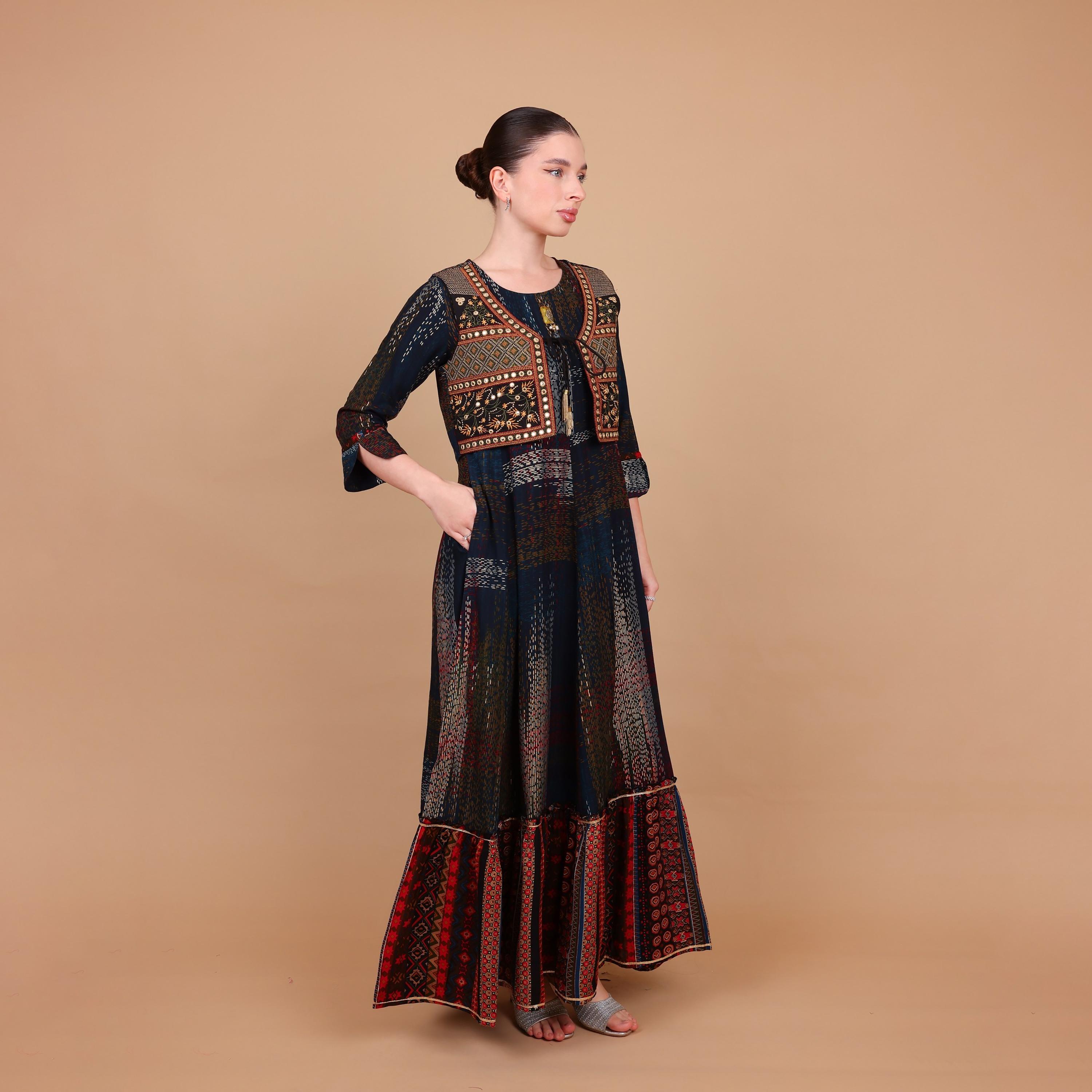 جلابية نسائية بطبقات وأكمام بأساور (كافس) مطبوعة من إيككسا-women-arabicclothing-jalabiyas-image-2