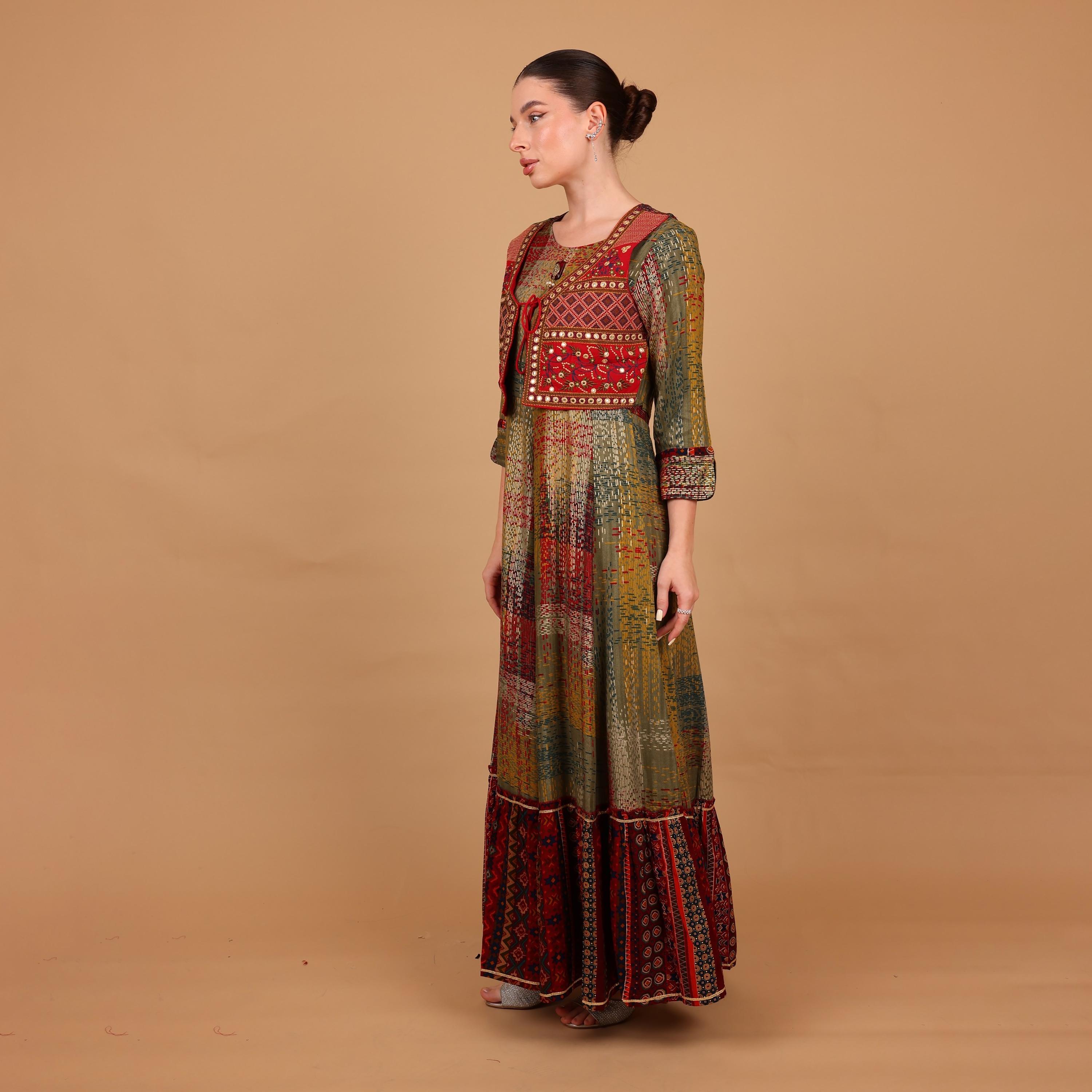 جلابية نسائية بطبقات وأكمام بأساور (كافس) مطبوعة من إيككسا-women-arabicclothing-jalabiyas-image-9
