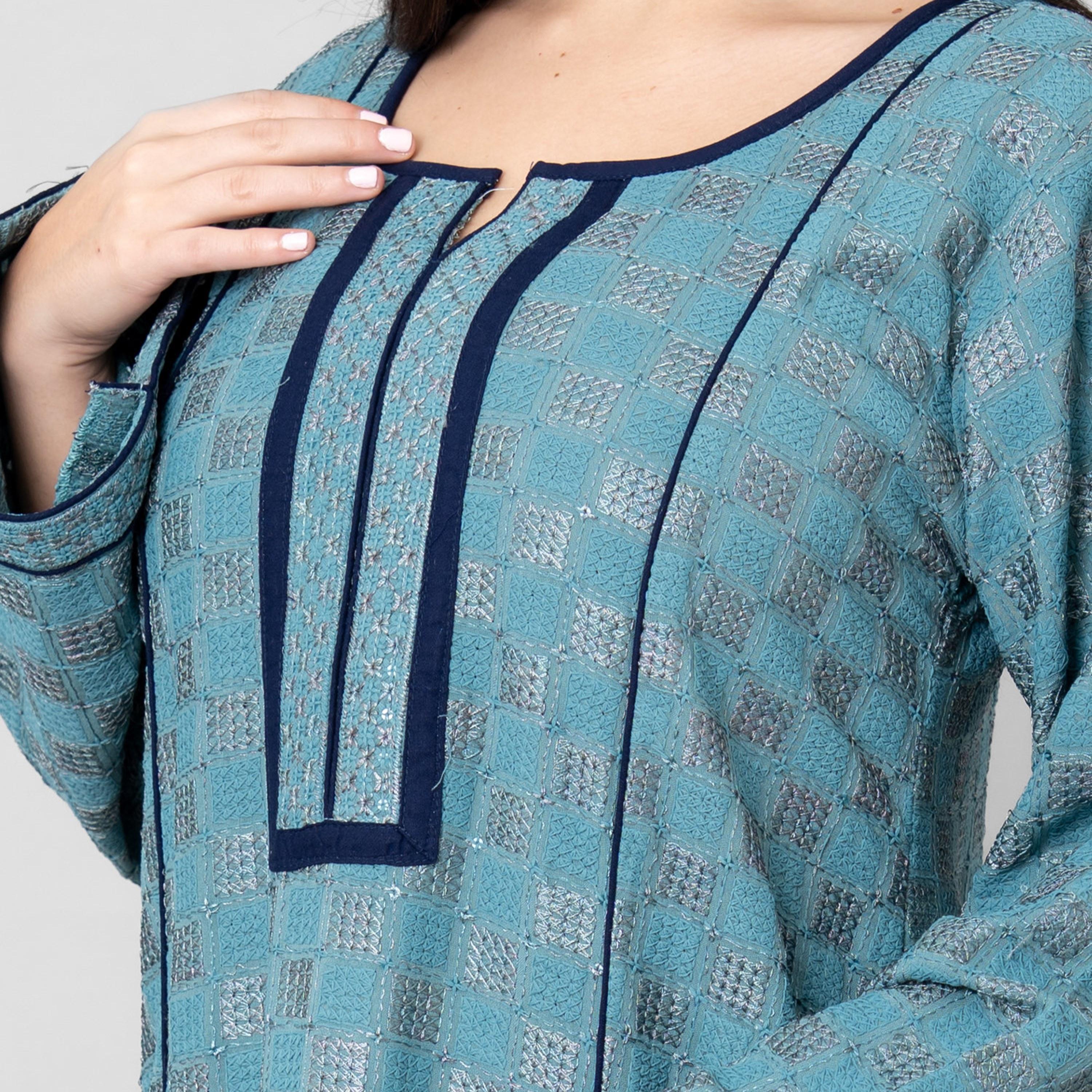 جلابية سهرة نسائية بأكمام "فليرد" واسعة وتطريز "جيوميتريك" من إككسا-women-arabicclothing-jalabiyas-image-2