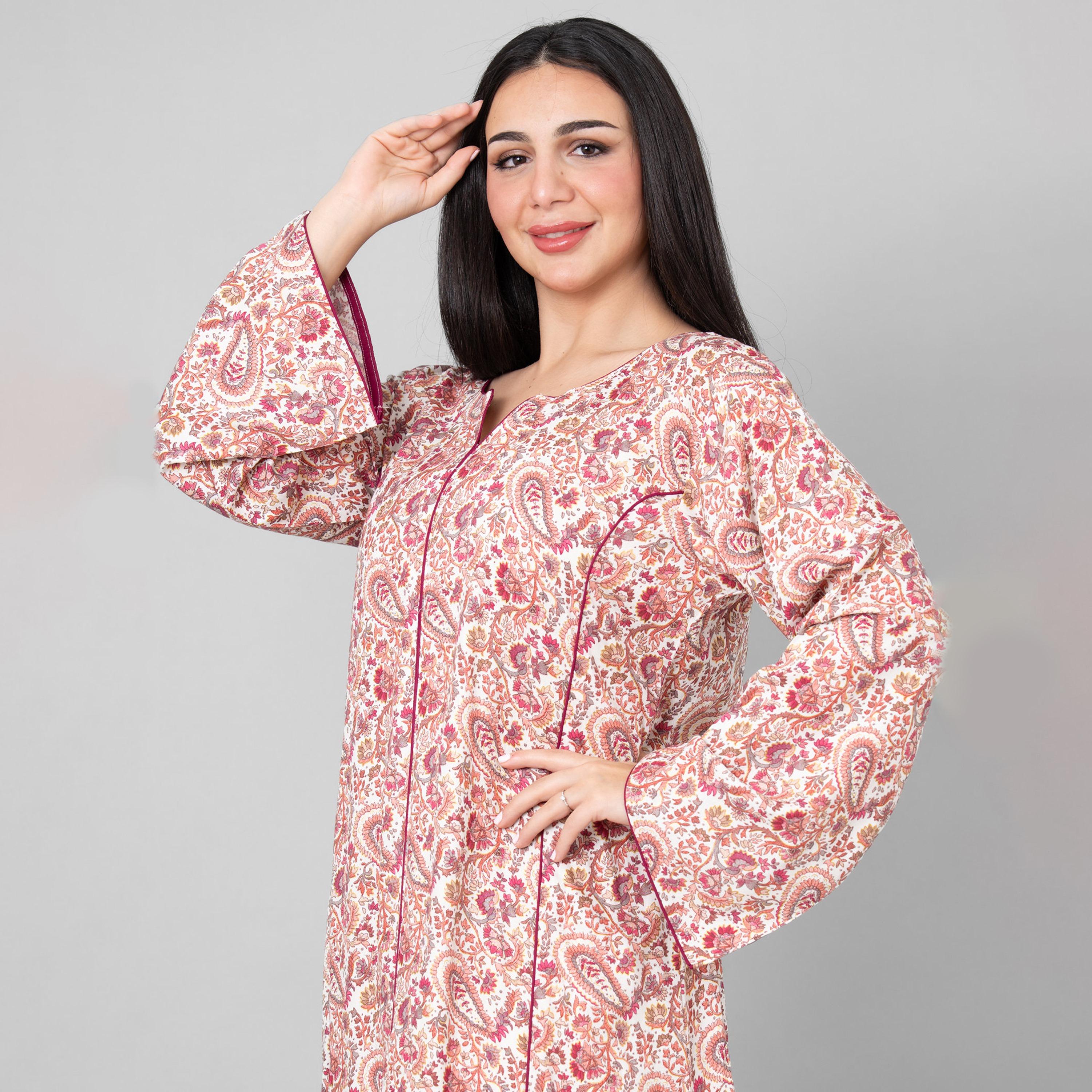 جلابية نسائية بطبعة "فلورال بيزلي" من إككسا-women-arabicclothing-jalabiyas-image-2