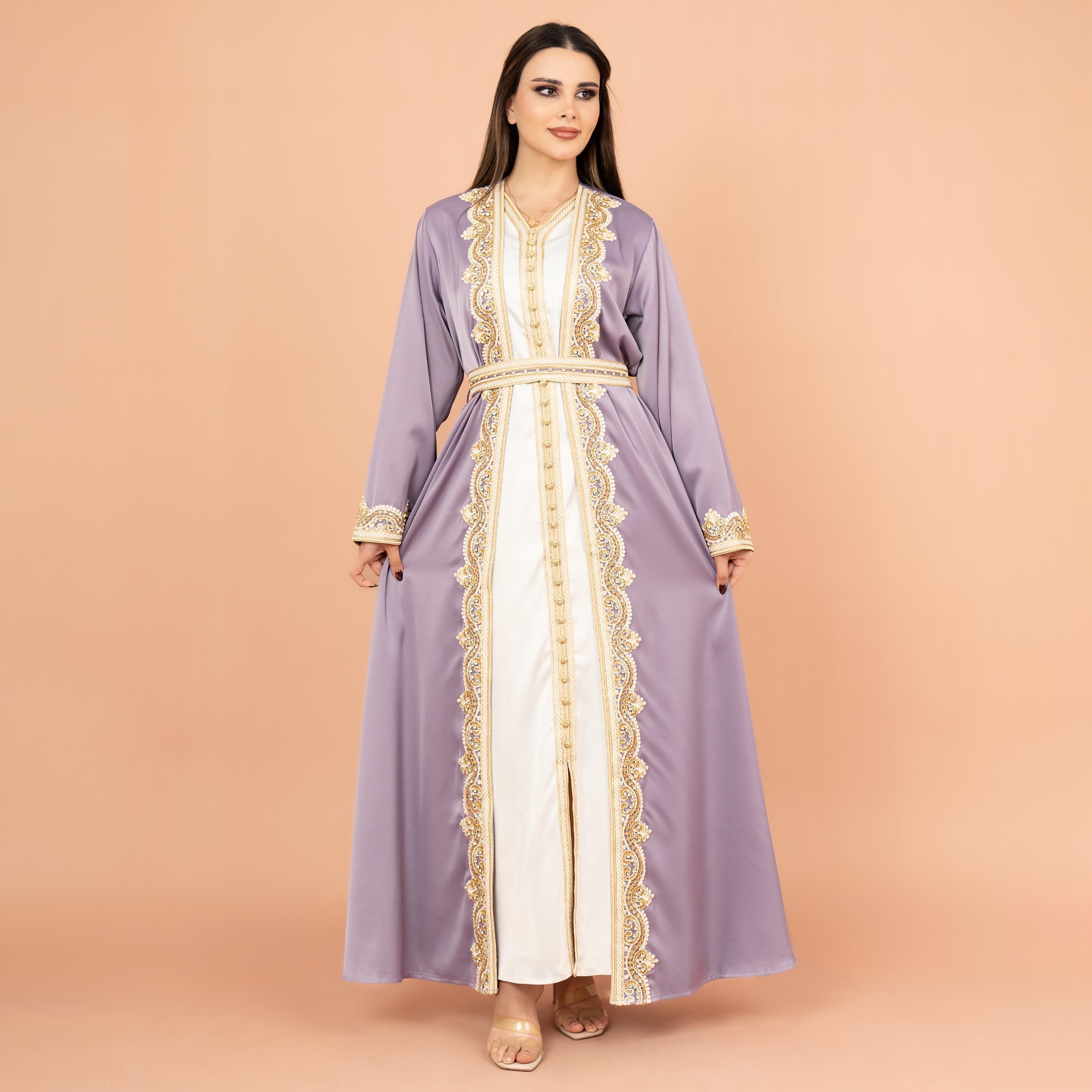 IKKXA قفطان نسائي مكون من قطعتين مطرز بالكريستال مع خرز مع حزام-women-arabicclothing-kaftan-image-5
