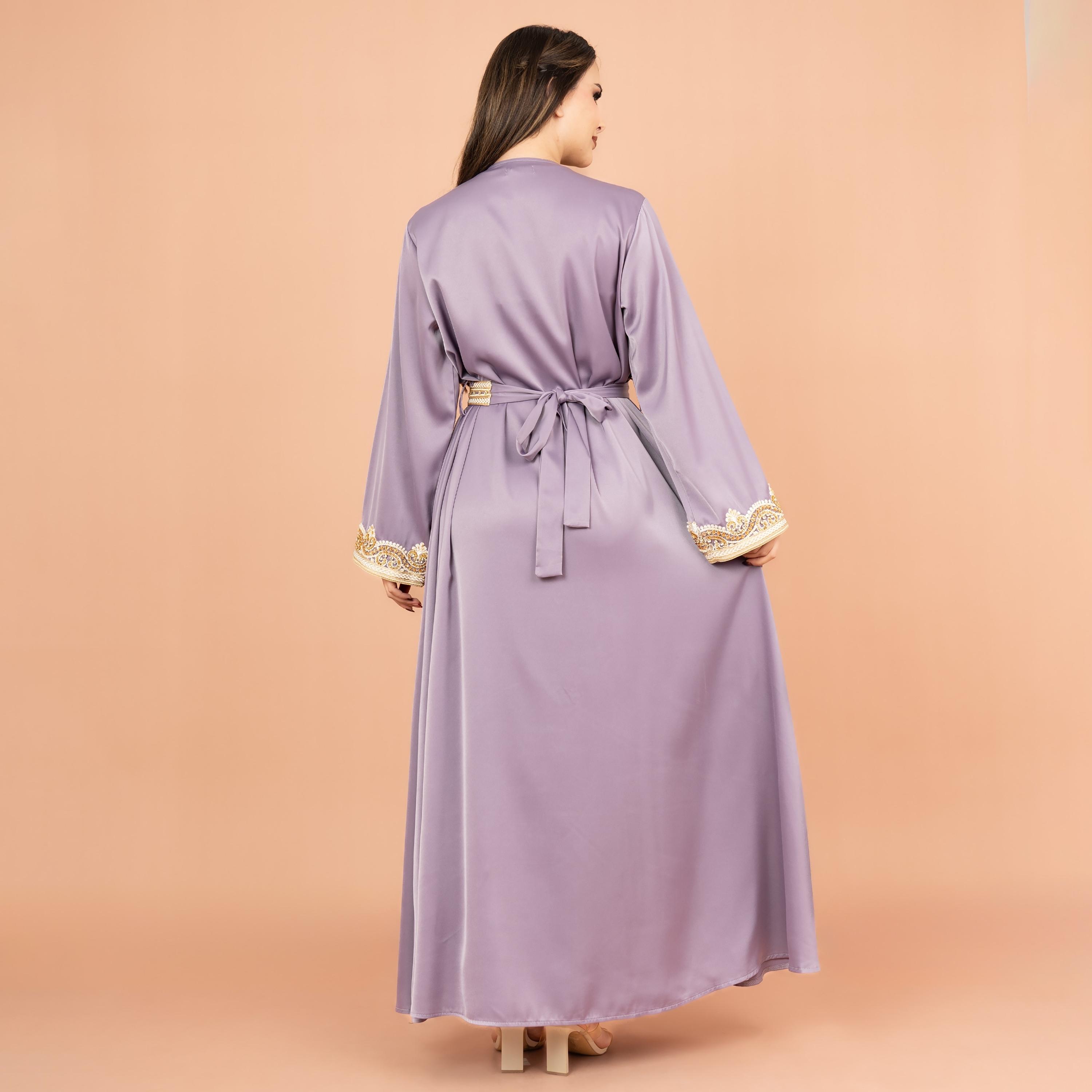 IKKXA قفطان نسائي مكون من قطعتين مطرز بالكريستال مع خرز مع حزام-women-arabicclothing-kaftan-image-8