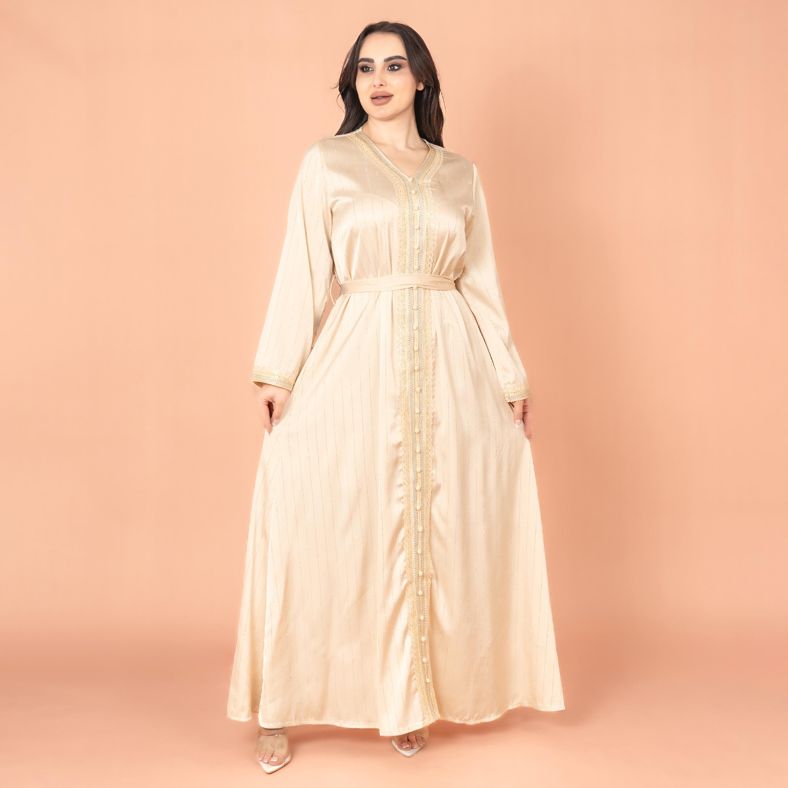 IKKXA جلابية نسائية مسائية مطرزة بخطوط منقطة-women-arabicclothing-jalabiyas-image-1