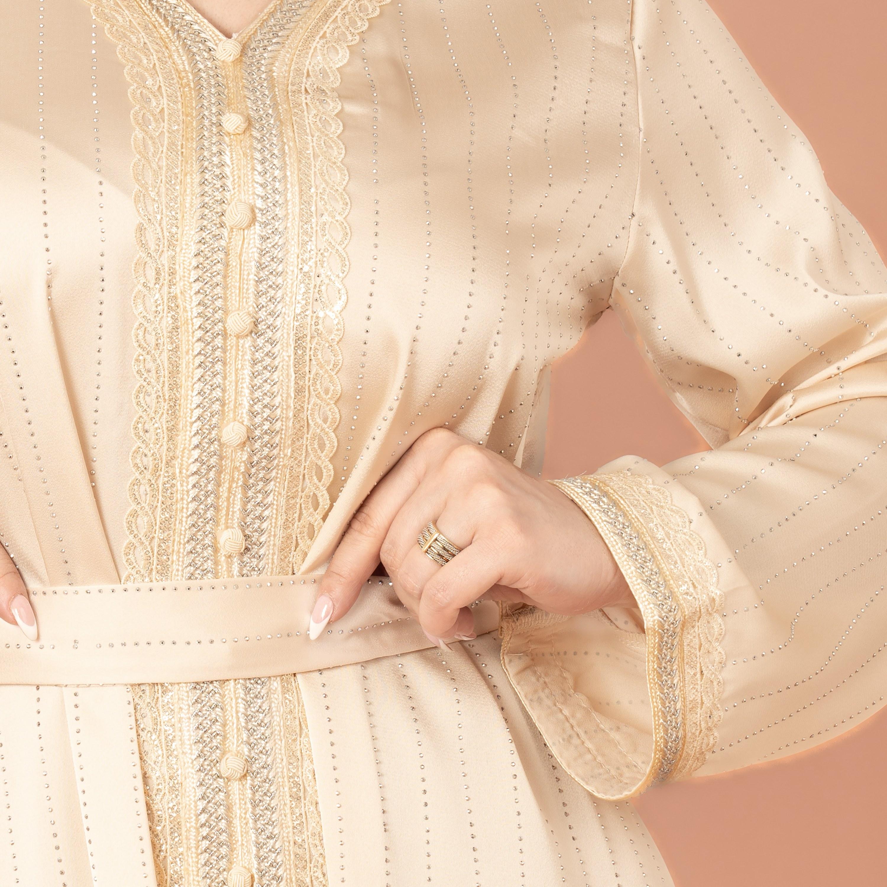 IKKXA جلابية نسائية مسائية مطرزة بخطوط منقطة-women-arabicclothing-jalabiyas-image-2