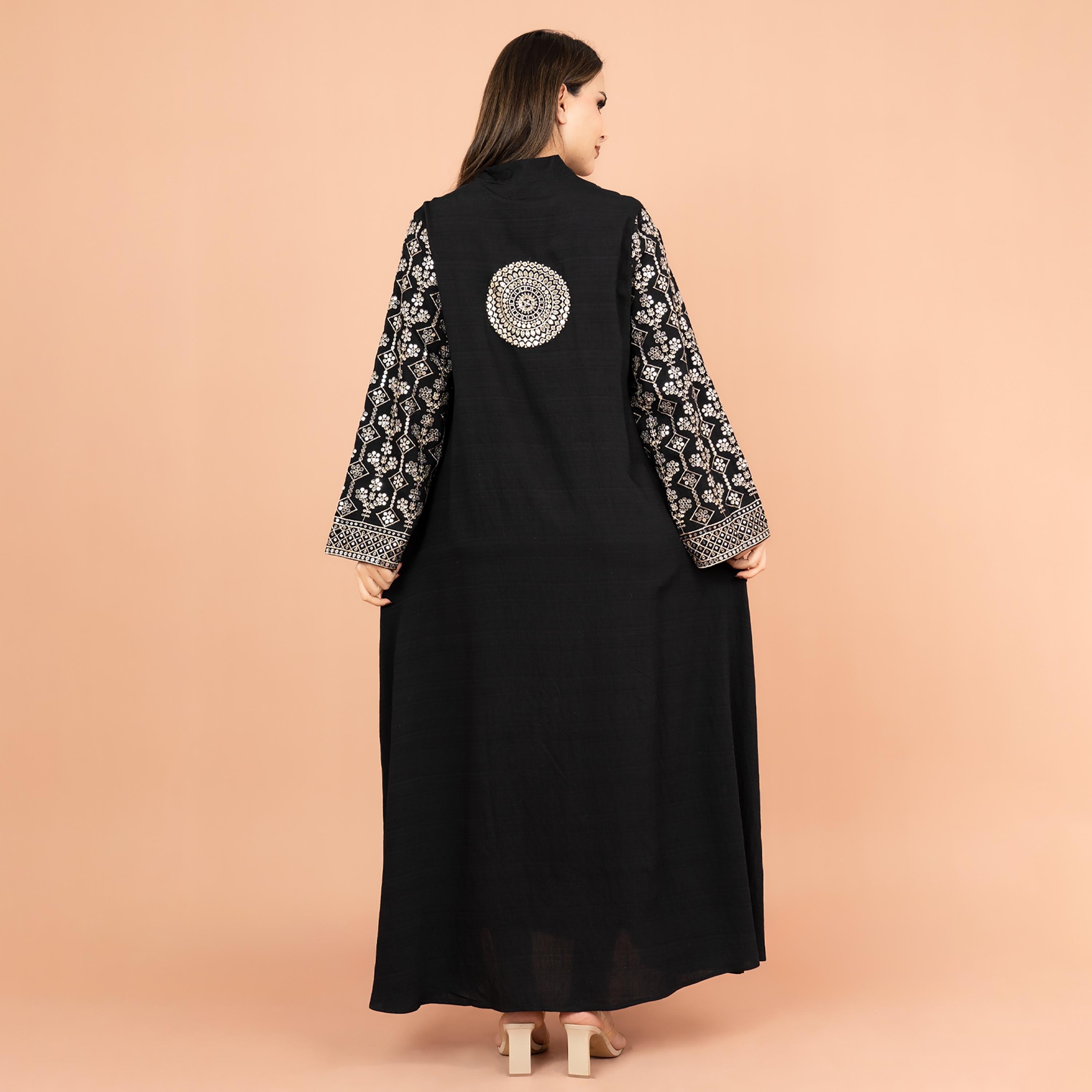 جلابية نسائية عصرية مطرزة بالترتر وياقة ماندرين من إككسا-women-arabicclothing-jalabiyas-image-4