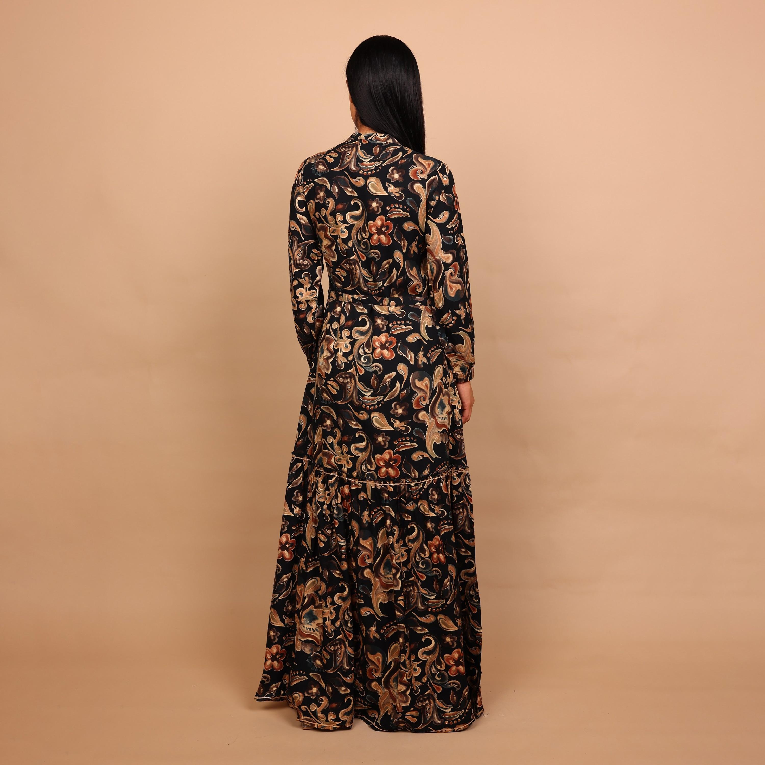 جلابية نسائية واسعة ومجسمة (فت آند فلير) بياقة ماندارين ونقوش زهور من إيككسا-women-arabicclothing-jalabiyas-image-5