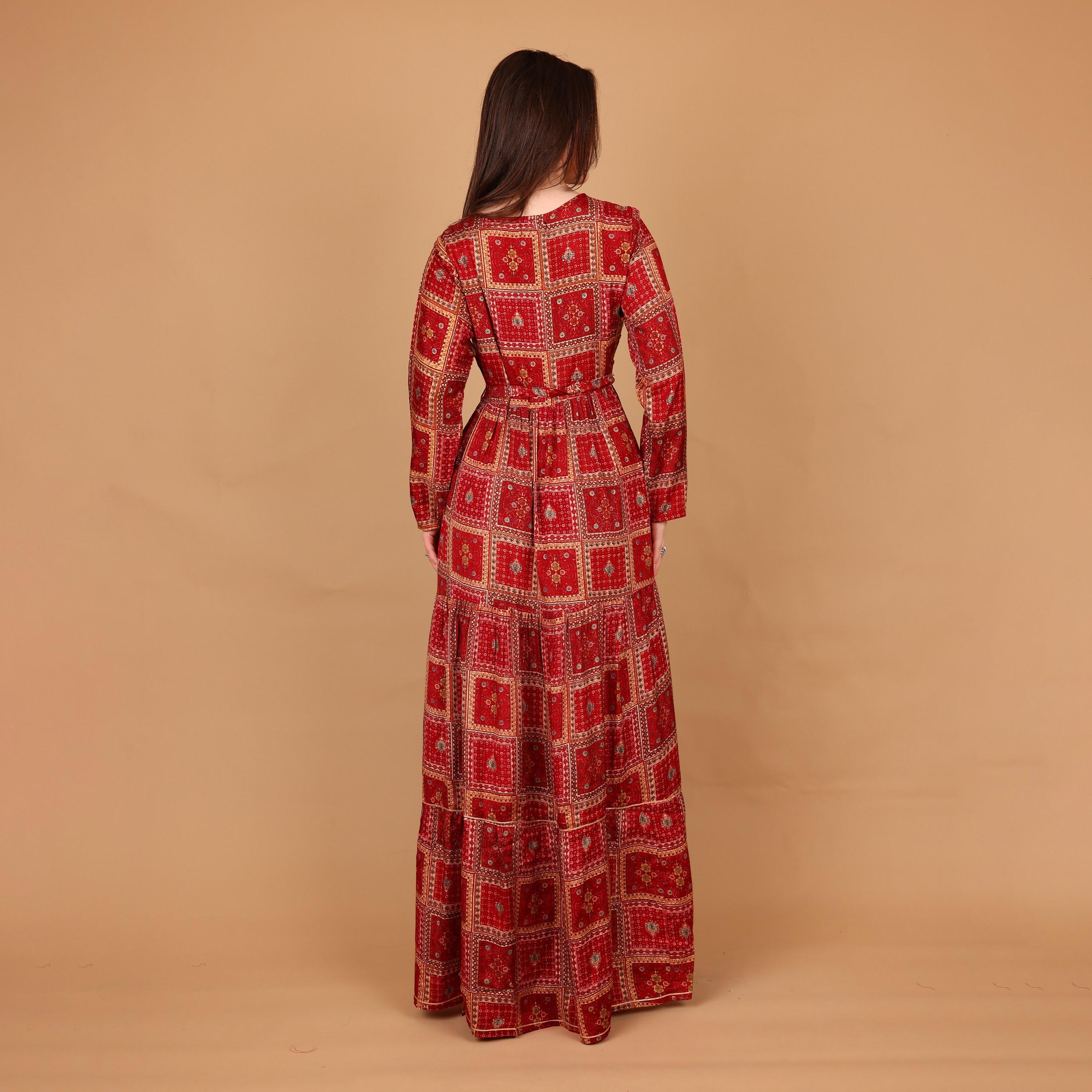 IKKXA Geometric Print Women's Tiered Jalabiya-women-arabicclothing-jalabiyas-image-5