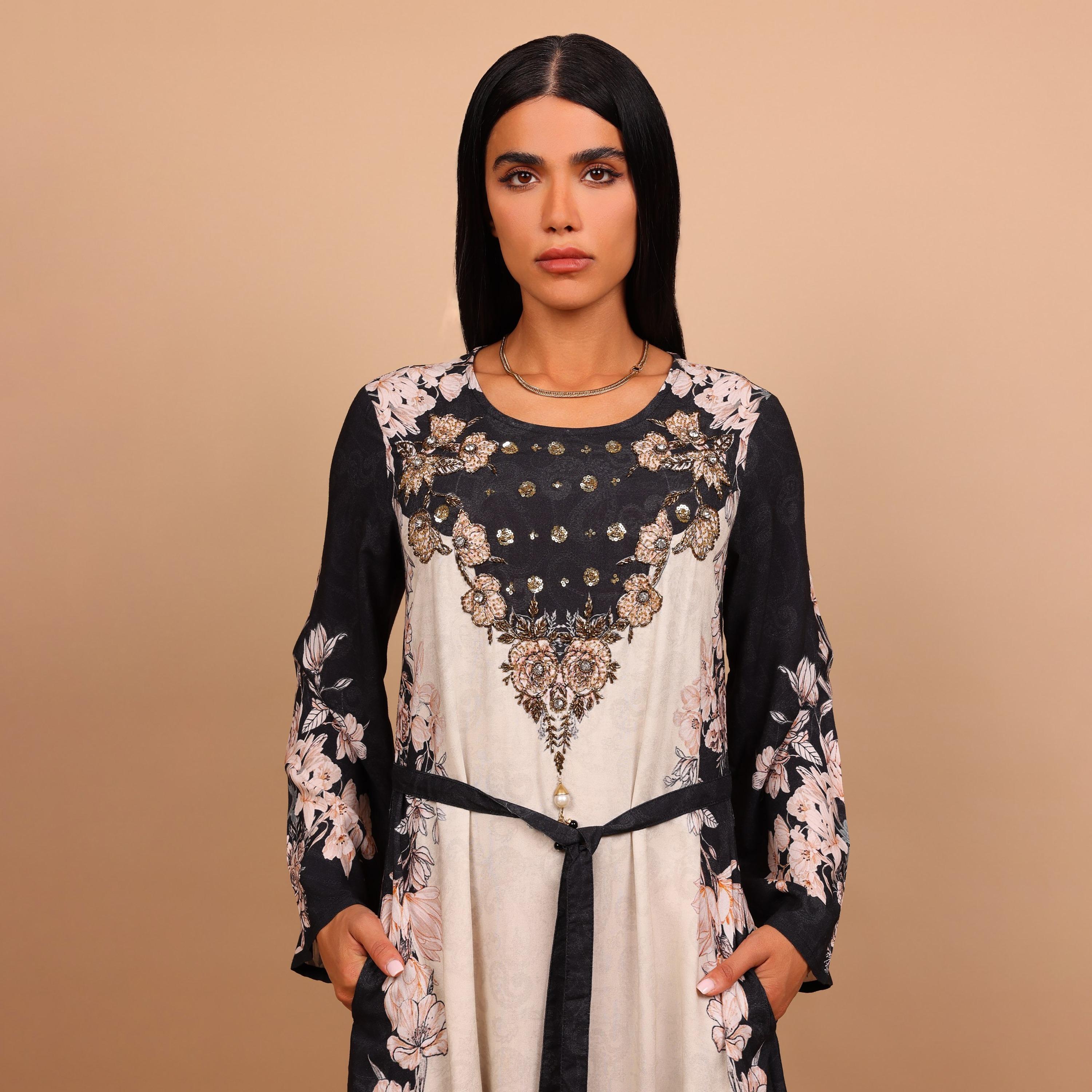 جلابية نسائية بنقشة بيزلي وزهور من إيككسا-women-arabicclothing-jalabiyas-image-3
