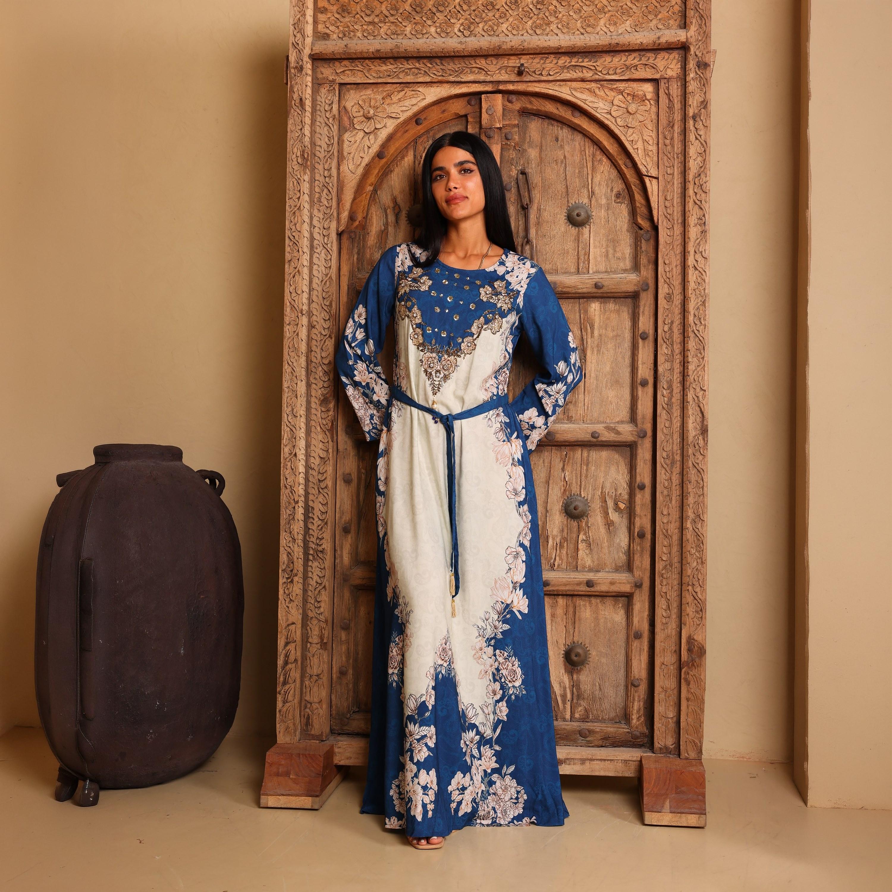 جلابية نسائية بنقشة بيزلي وزهور من إيككسا-women-arabicclothing-jalabiyas-image-1