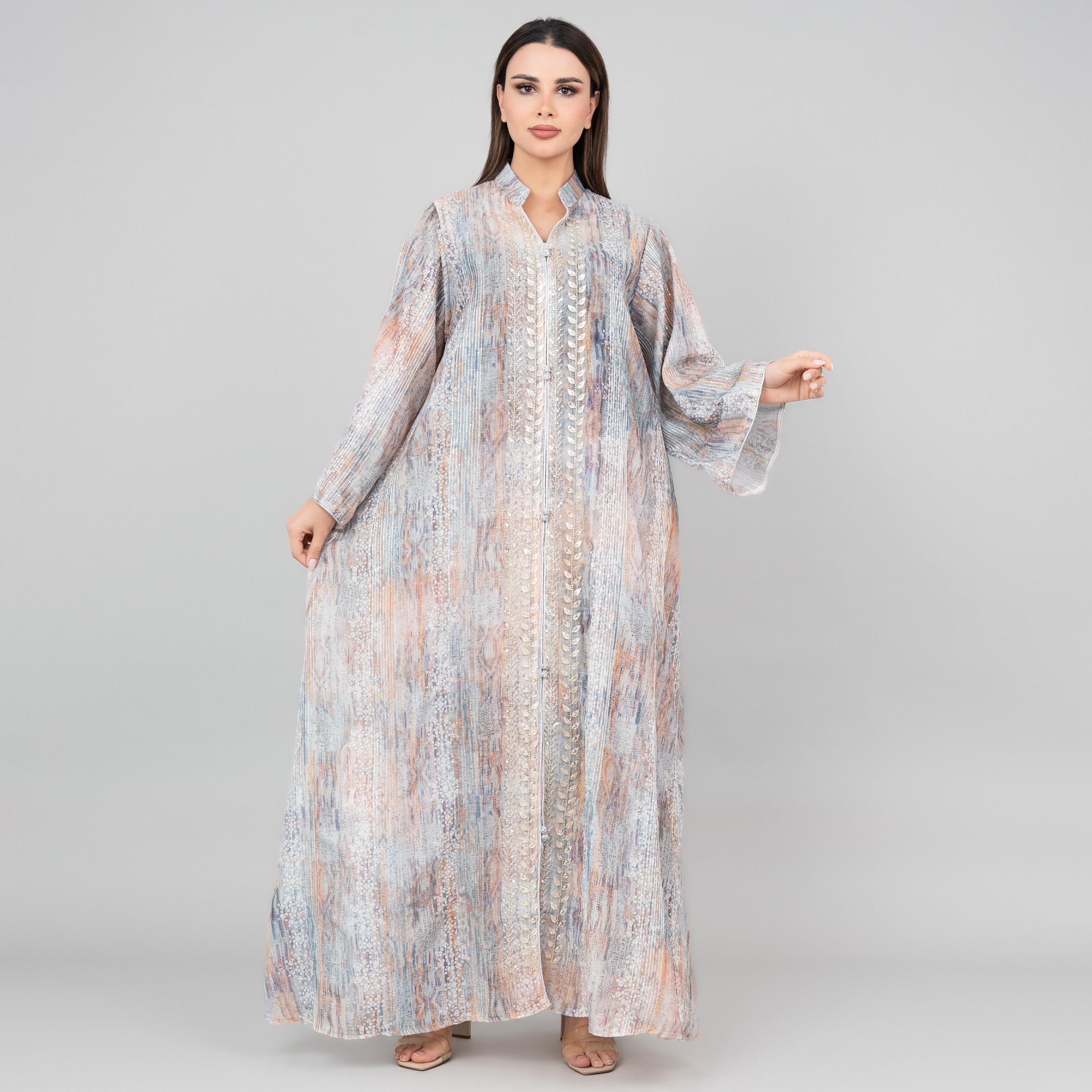 جلابية نسائية مطرزة بنقشة بتلات الزهور بأكمام واسعة من إككسا-women-arabicclothing-jalabiyas-image-1