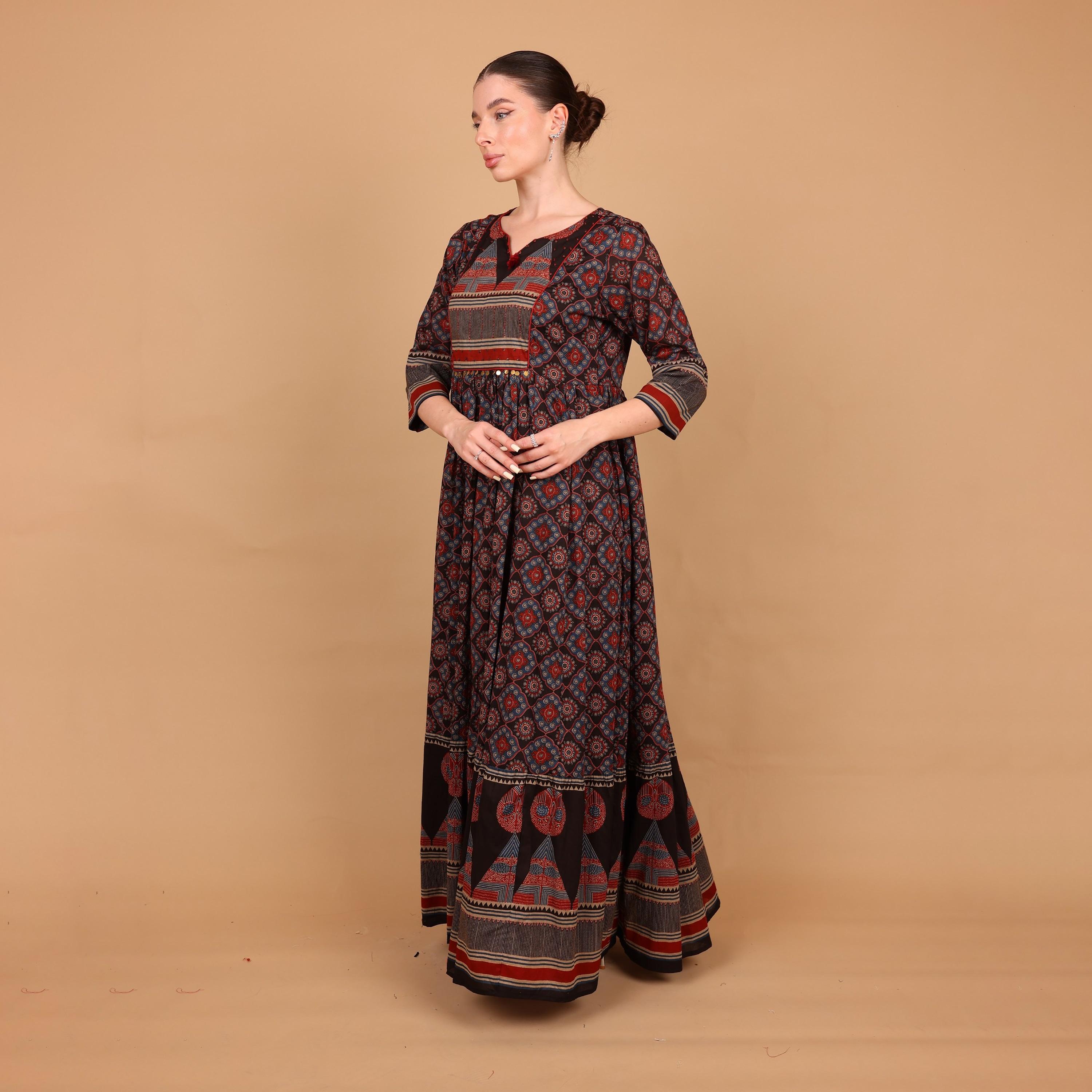 IKKXA Geometric Print Women's Fit and Flared Jalabiya-women-arabicclothing-jalabiyas-image-4