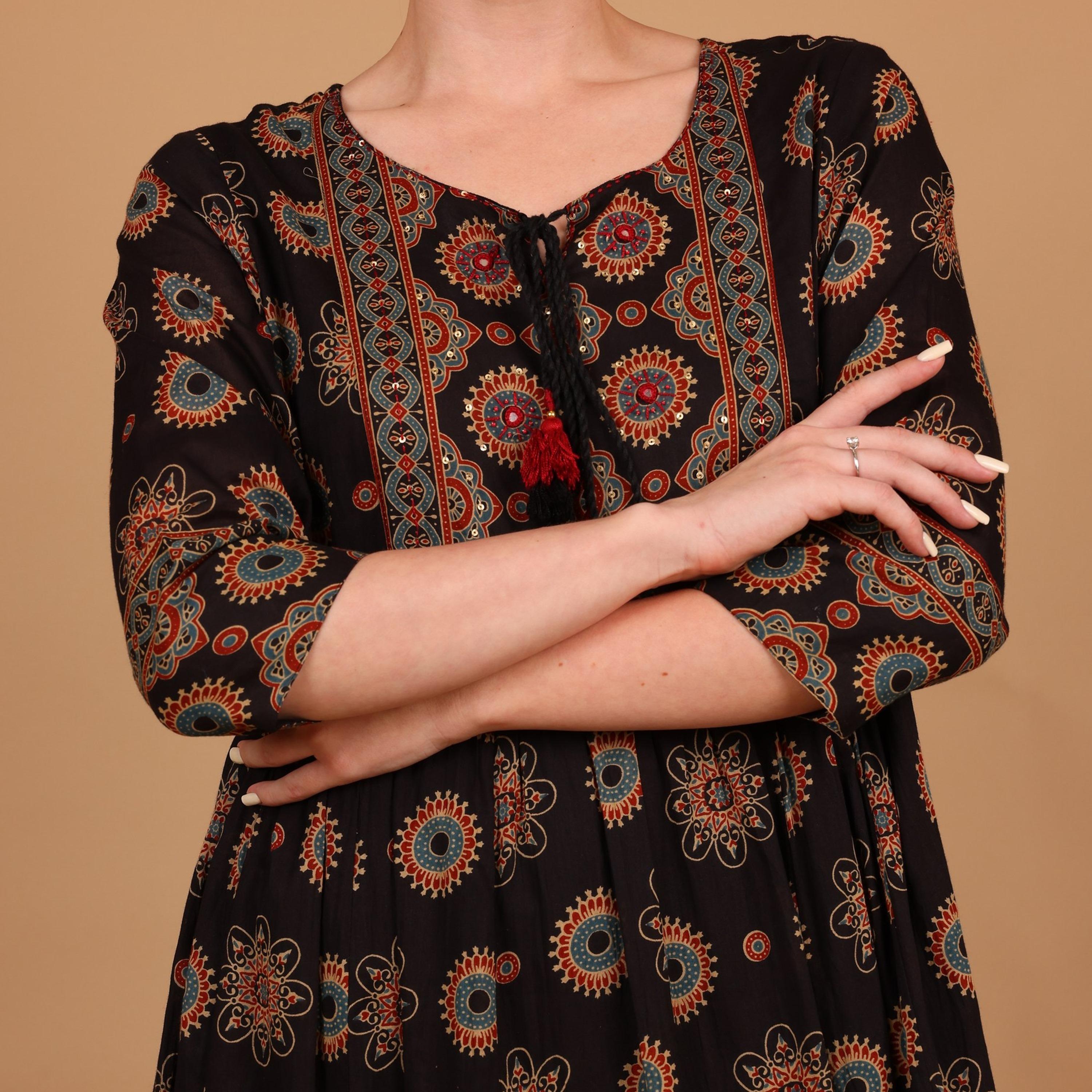 IKKXA Ethnic Print Women's Fit and Flared Jalabiya-women-arabicclothing-jalabiyas-image-3