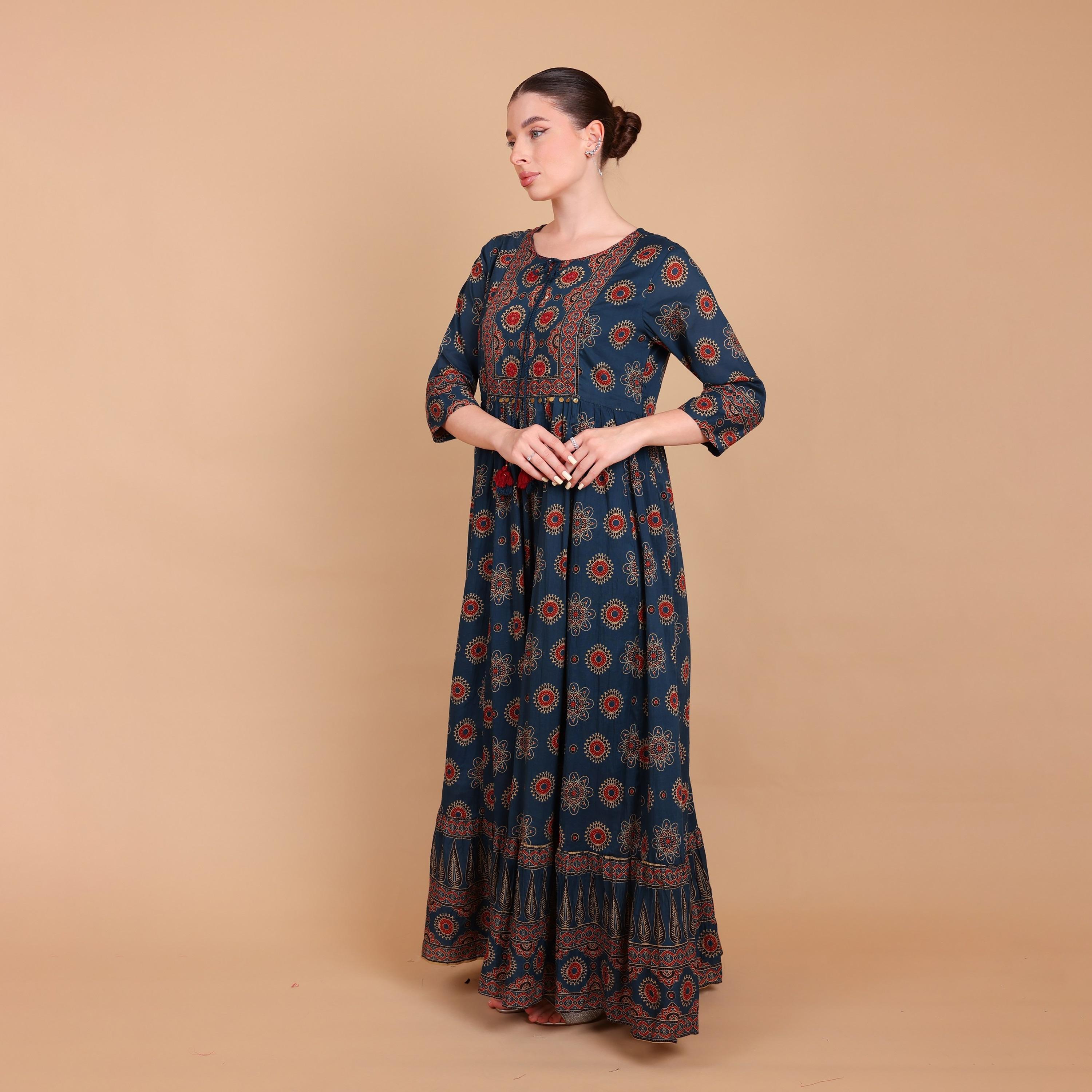 جلابية نسائية واسعة ومجسمة (فت آند فلير) بنقشة عرقية من إيككسا-women-arabicclothing-jalabiyas-image-7