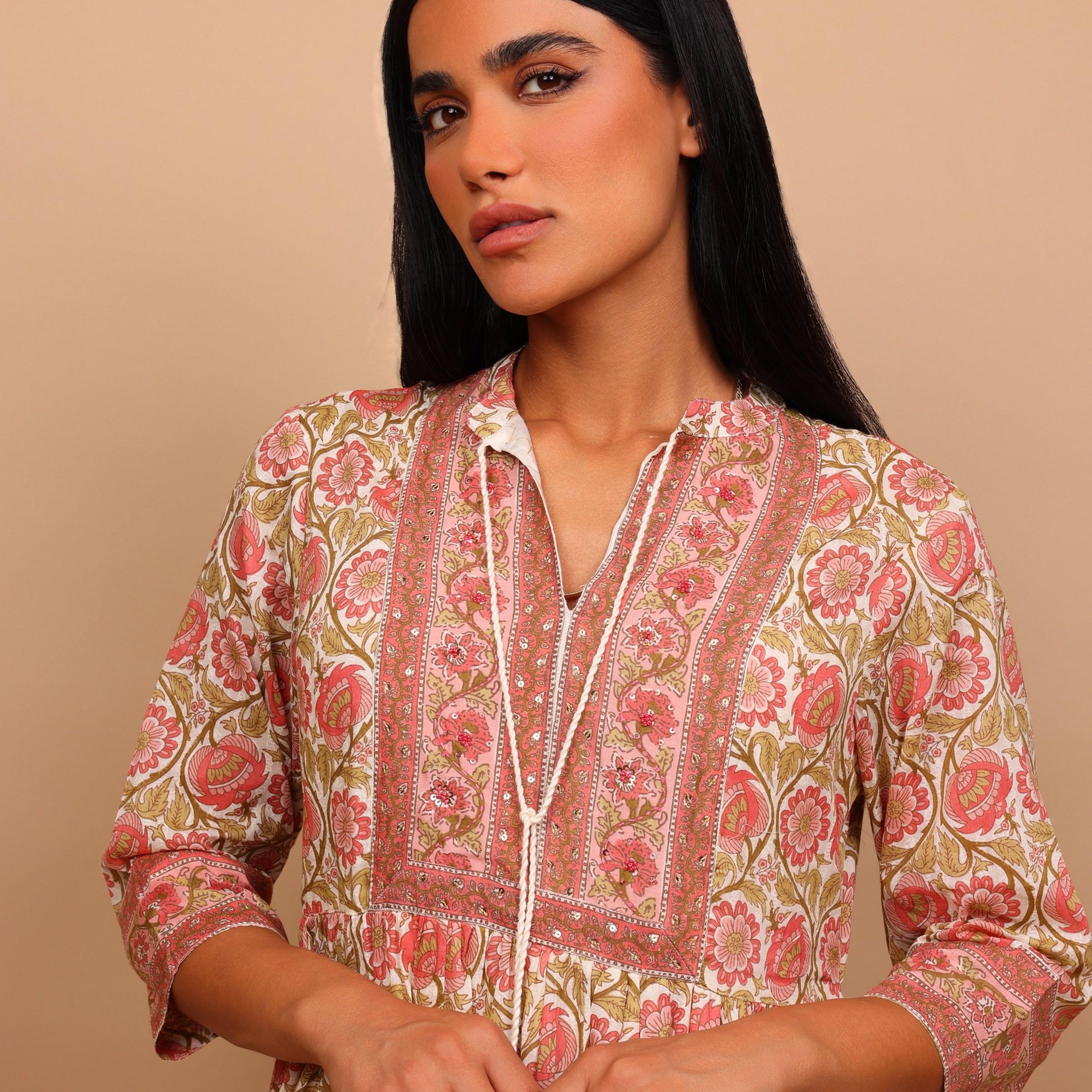 جلابية نسائية واسعة ومجسمة (فت آند فلير) بياقة ماندارين ونقشة زهور من إيككسا-women-arabicclothing-jalabiyas-image-8