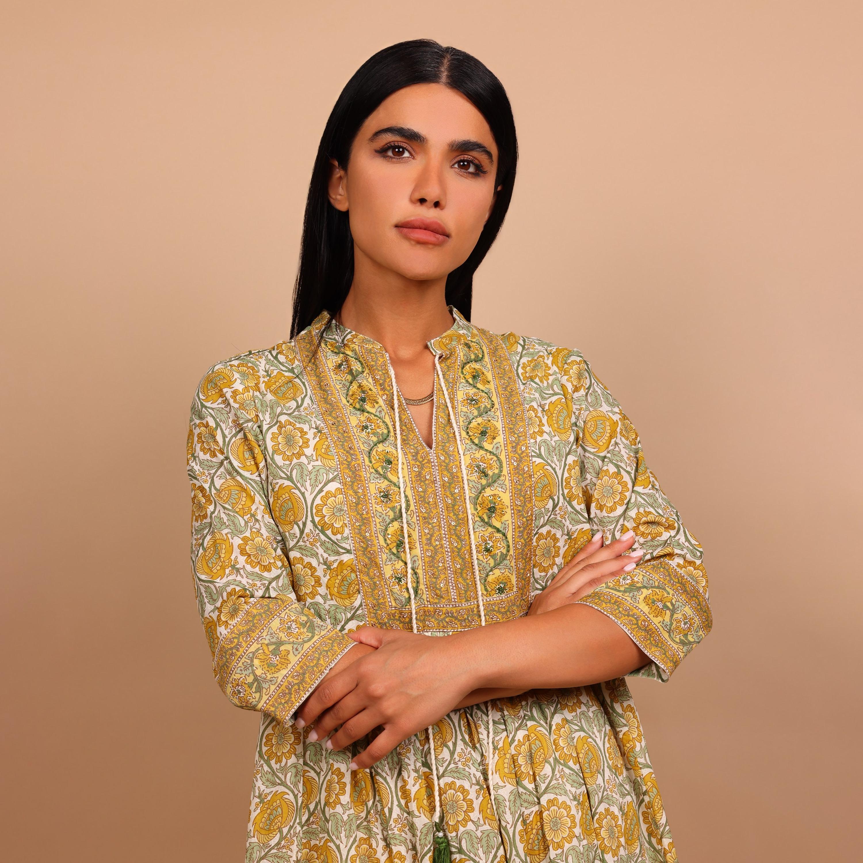 IKKXA Floral Print Mandarin Collar Women's Fit and Flared Jalabiya-women-arabicclothing-jalabiyas-image-3