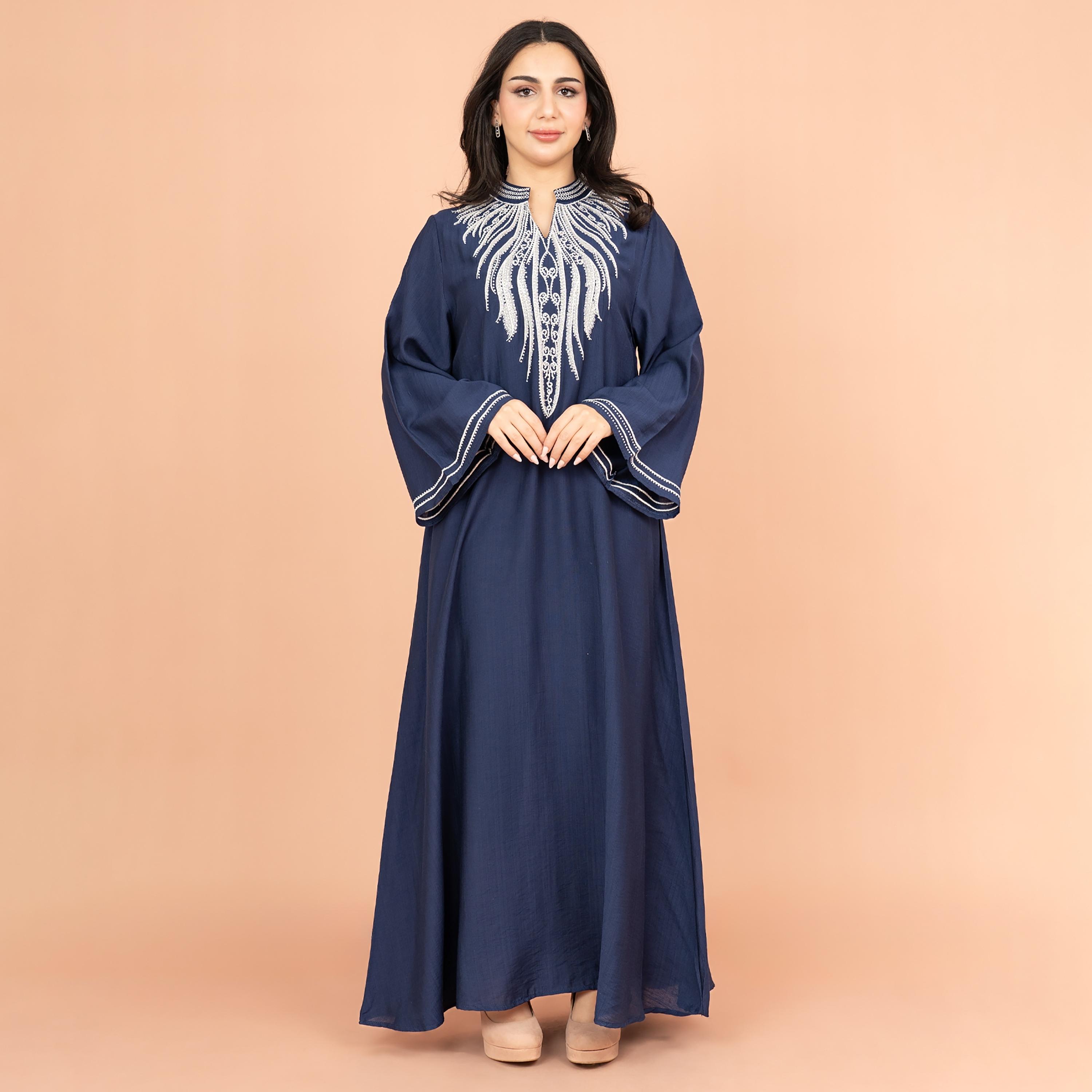 جلابية نسائية مطرزة ومزينة بياقة ماندرين من إككسا-women-arabicclothing-jalabiyas-image-9