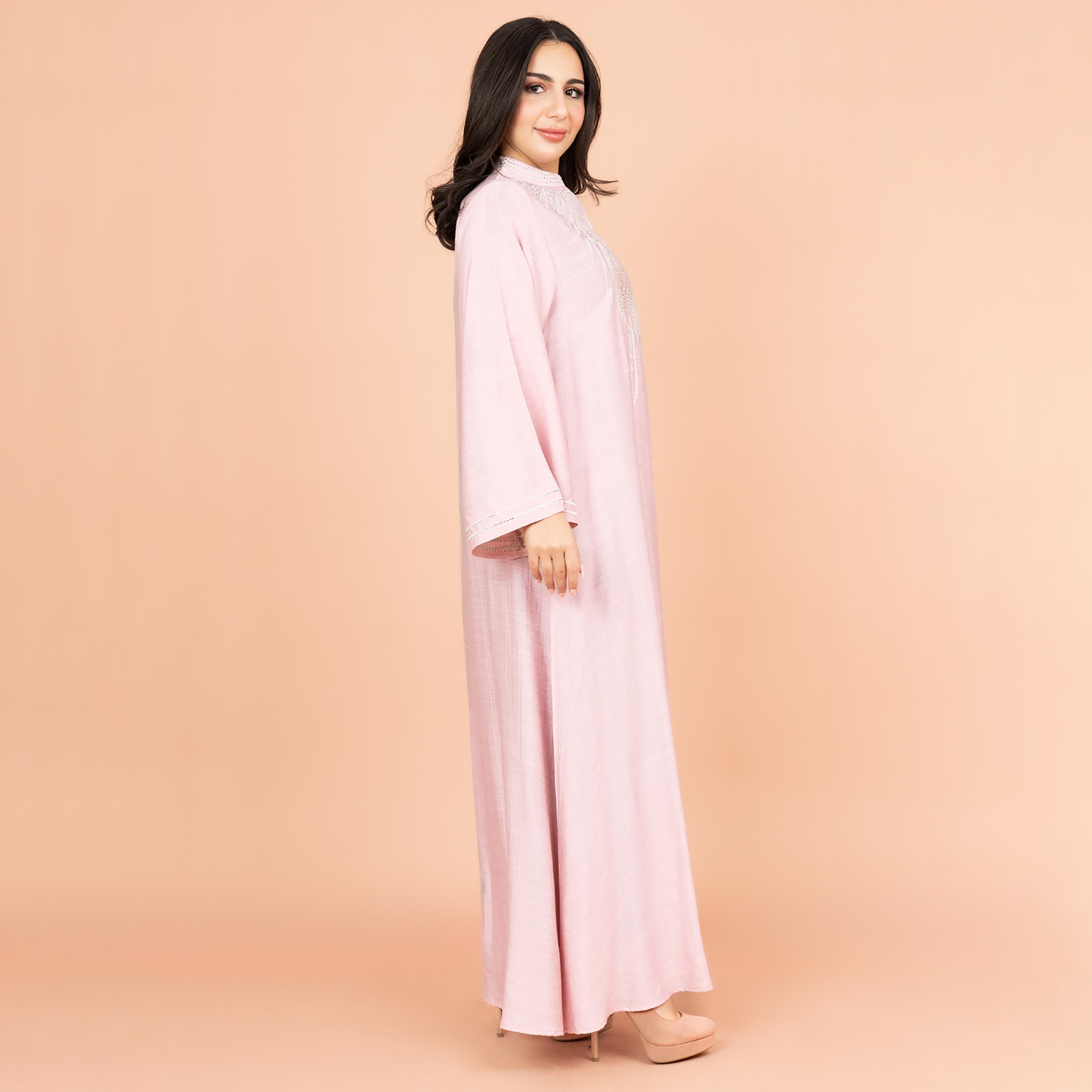 جلابية نسائية مطرزة ومزينة بياقة ماندرين من إككسا-women-arabicclothing-jalabiyas-image-7