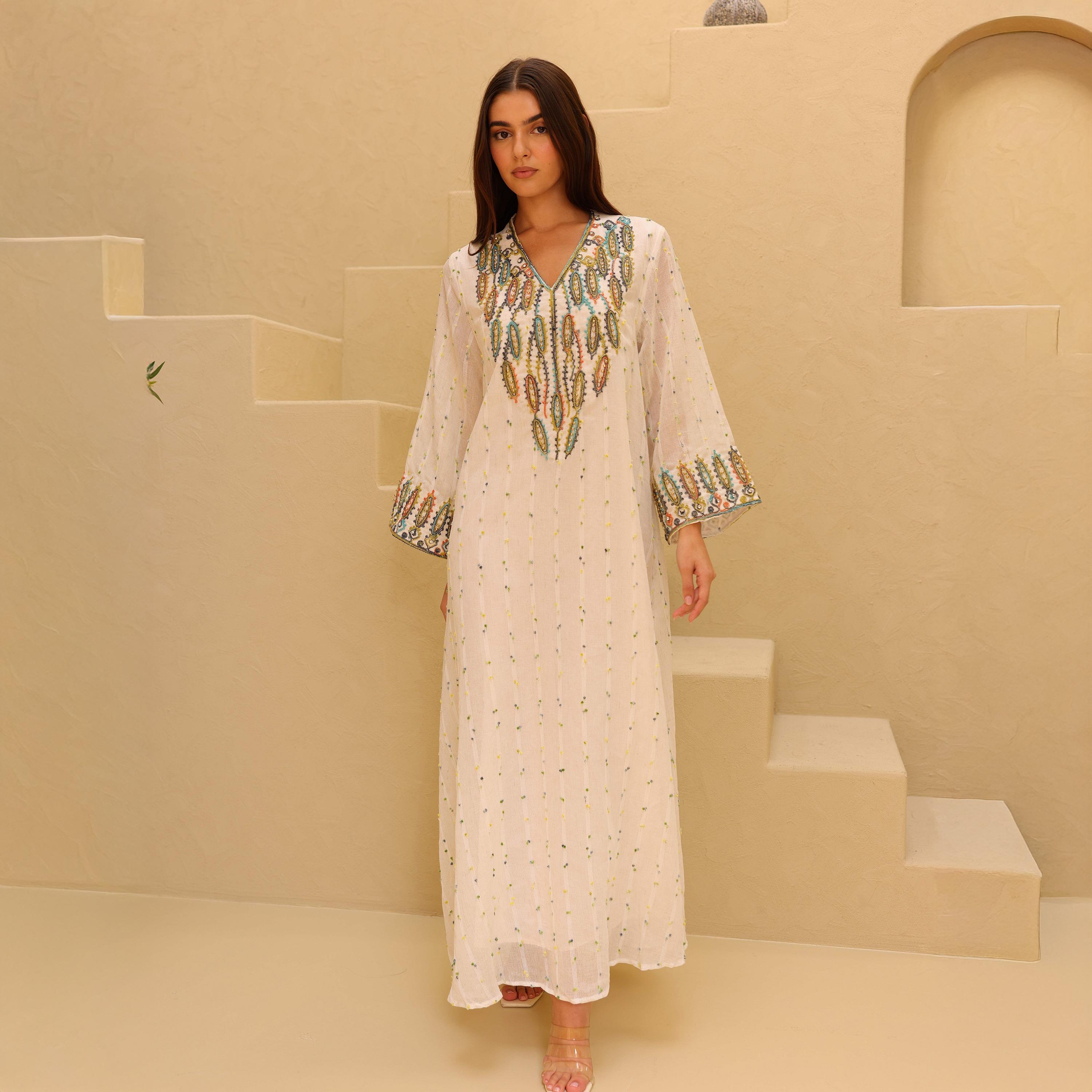 جلابية سهرة نسائية مطرزة بنسيج "دوبي" وأكمام واسعة من إيككسا-women-clothing-dresses-image-5