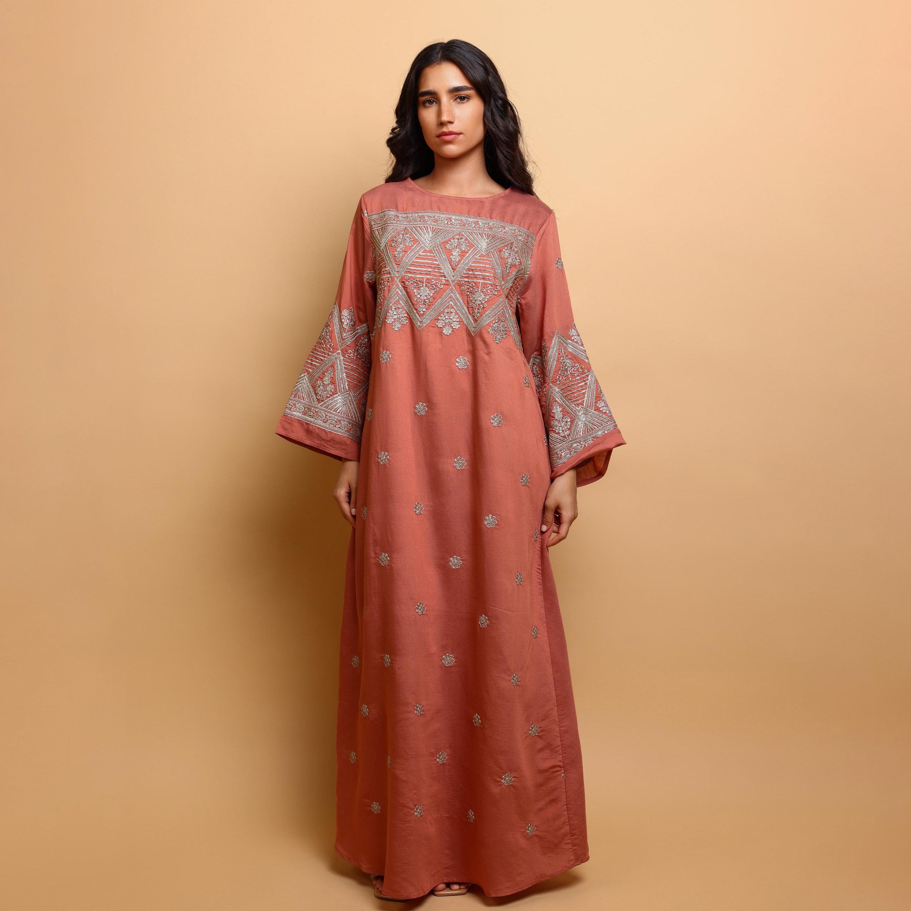 جلابية سهرة نسائية بتطريز وأكمام واسعة من إكسا-women-arabicclothing-jalabiyas-image-1