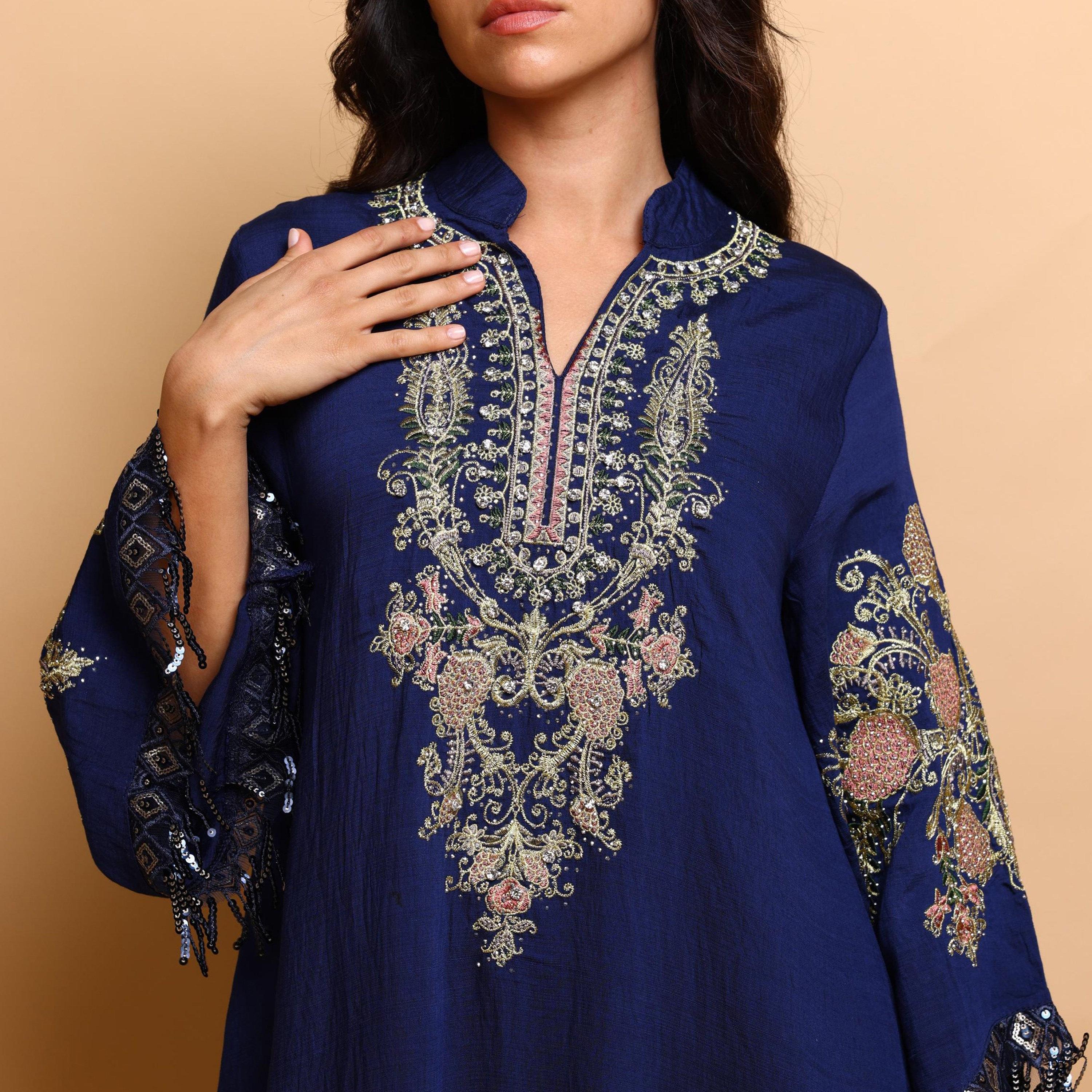 IKKXA Floral Embroidered Mandarin Collar Flared Sleeves Women's Evening Jalabiya-women-arabicclothing-jalabiyas-image-2