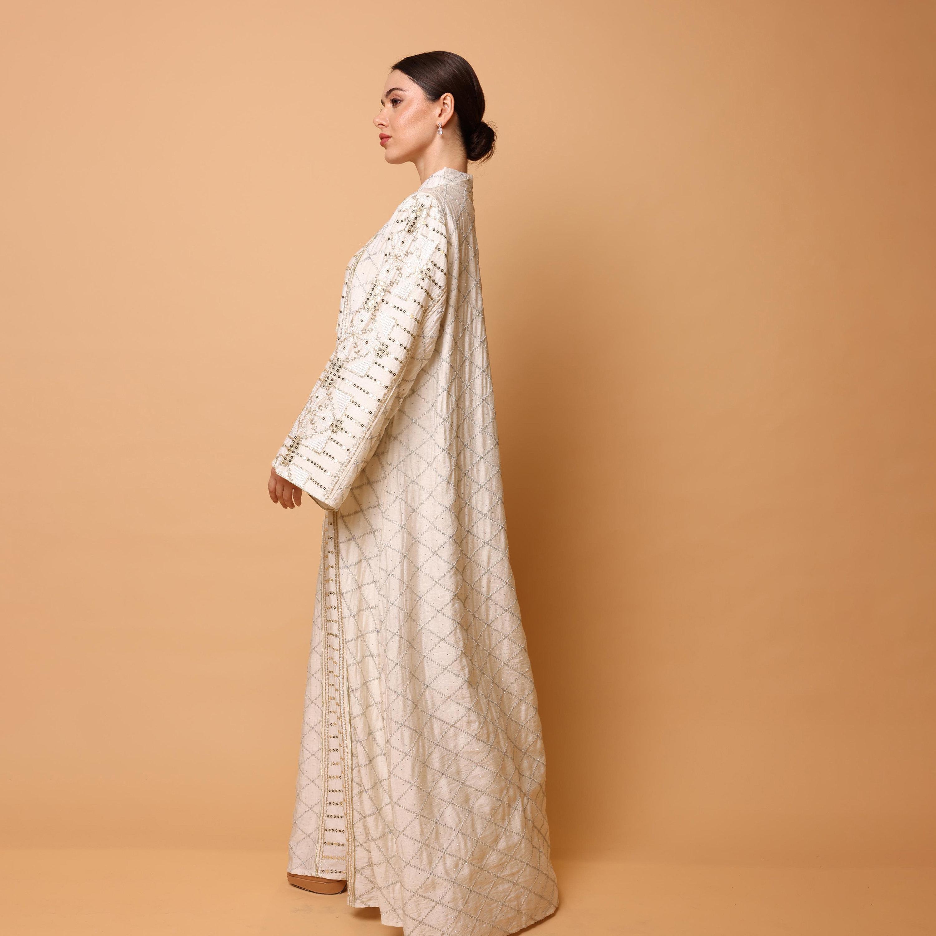IKKXA Geometric Embroidered Mandarin Collar Wide Sleeves Women's Evening Jalabiya-women-arabicclothing-jalabiyas-image-4