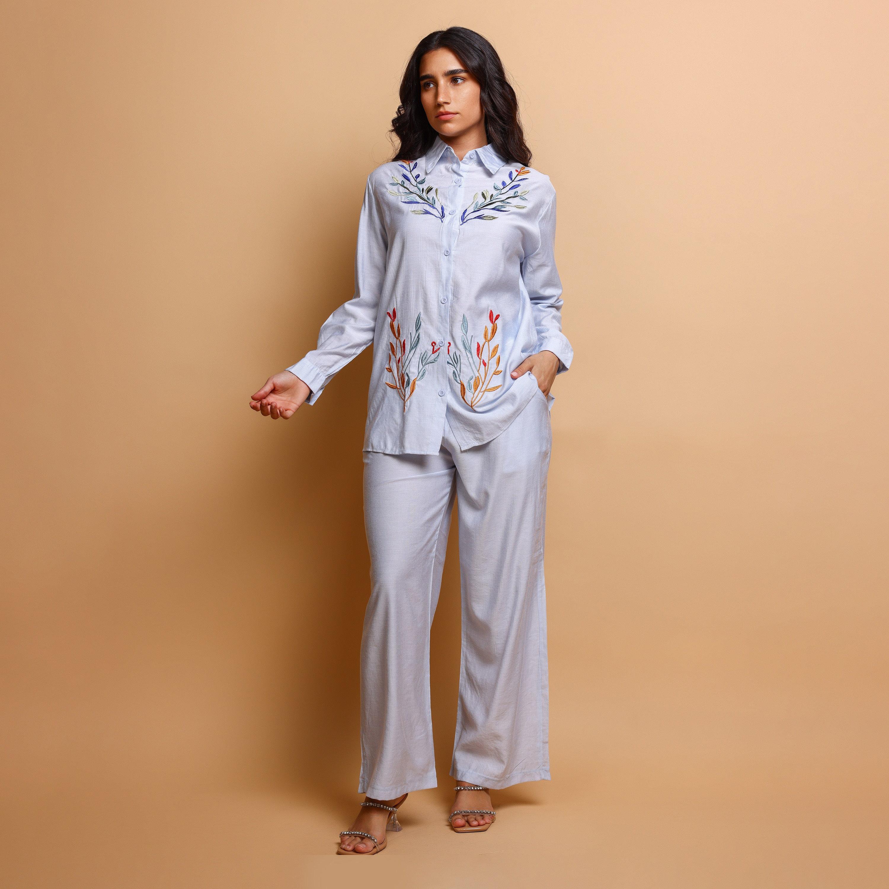 طقم قميص وبنطلون نسائي بياقة ومطرز من إيككسا-women-clothing-coordsets-image-9