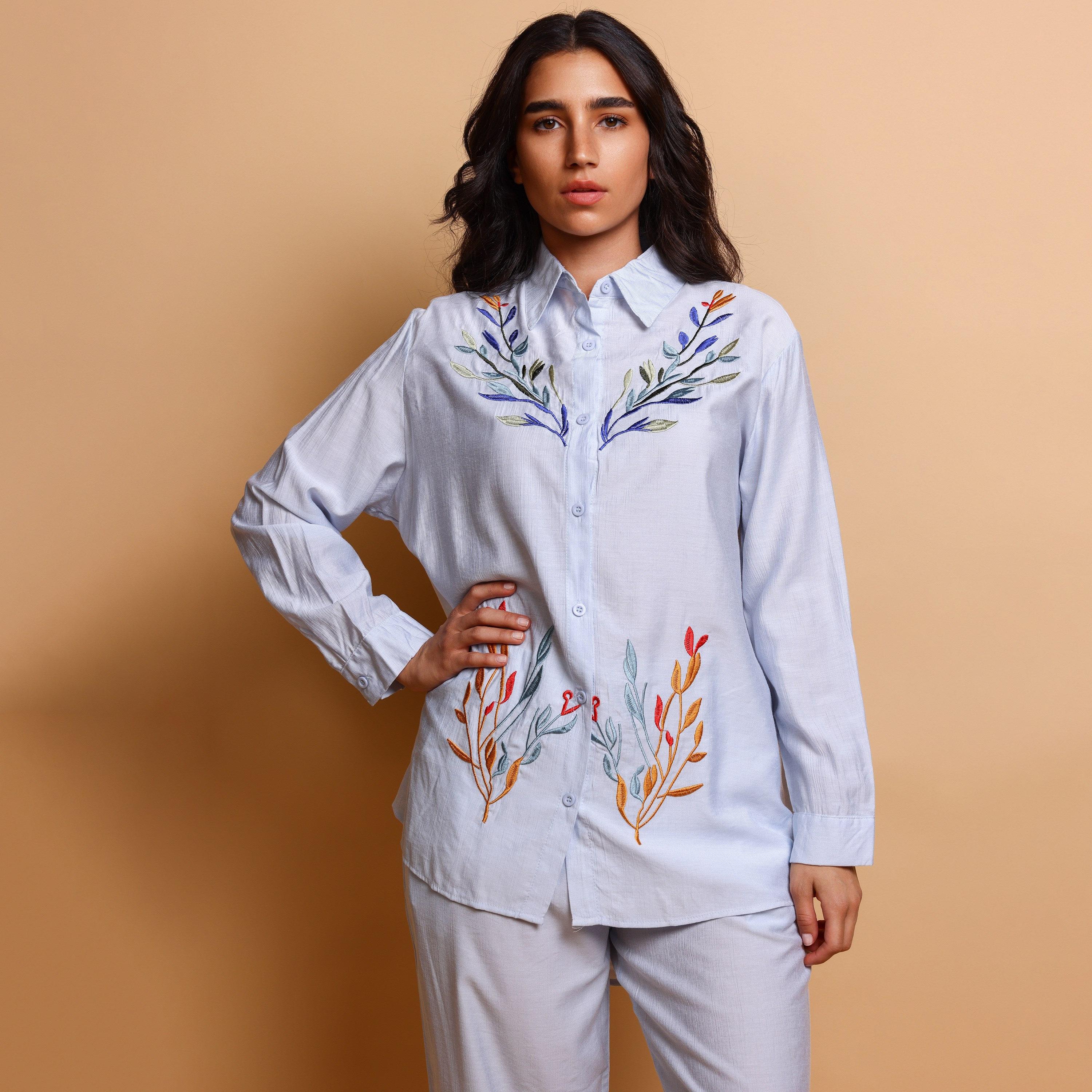 طقم قميص وبنطلون نسائي بياقة ومطرز من إيككسا-women-clothing-coordsets-image-11