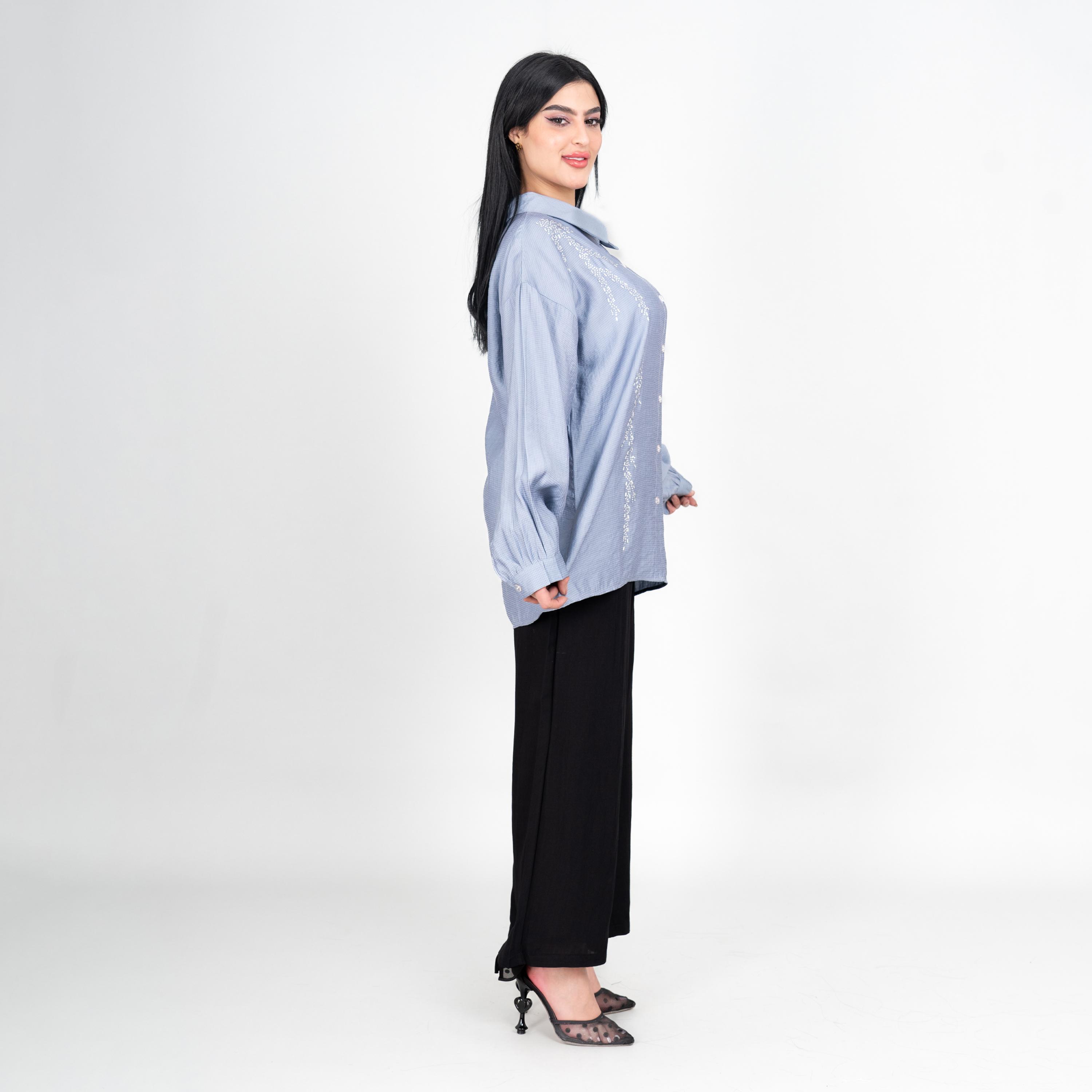 طقم قميص وبنطلون نسائي بياقة ومزين بأكمام "بيشوب" منسدلة من إيككسا-women-clothing-coordsets-image-3