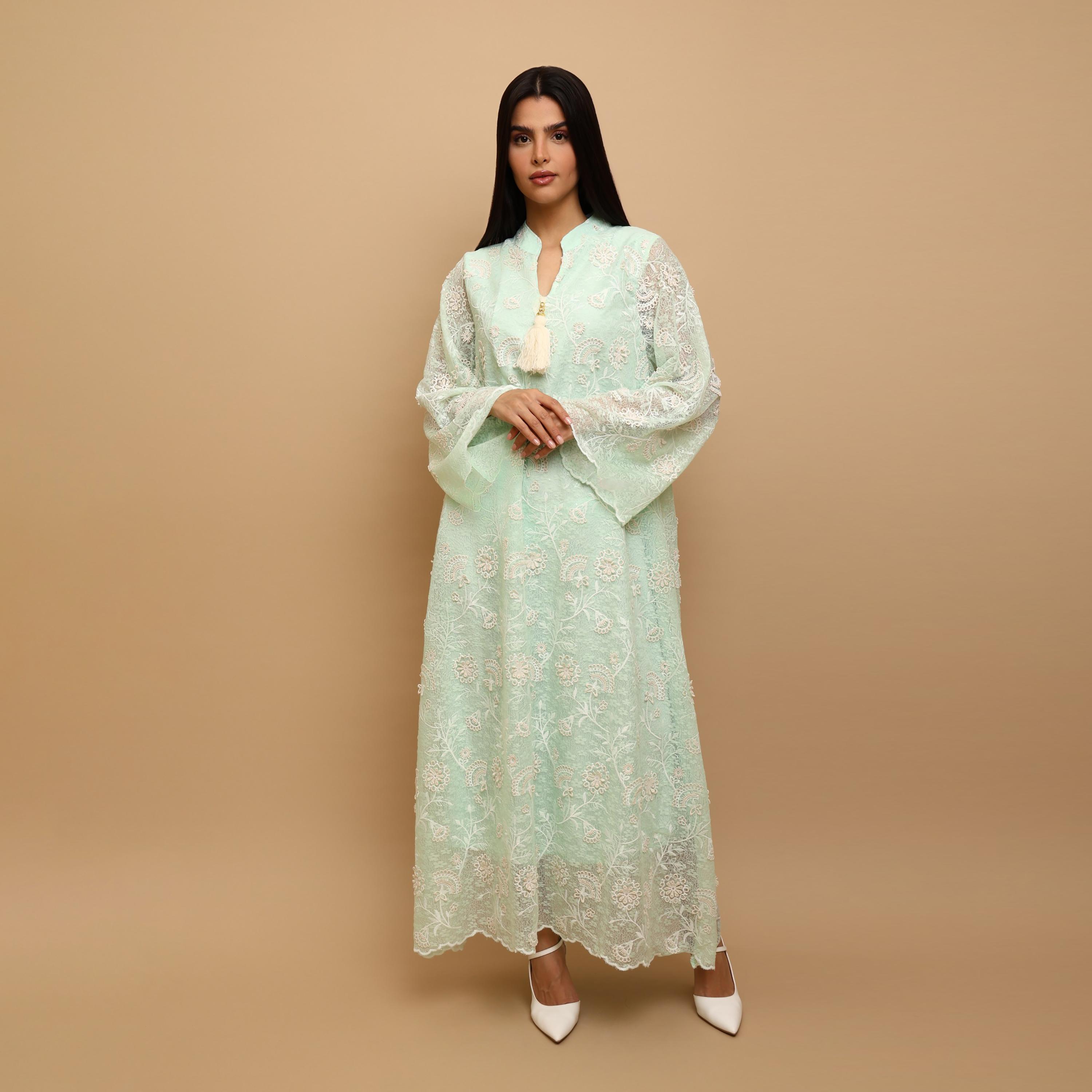جلابية سهرة نسائية بياقة ماندارين وتطريز زهور وأكمام واسعة (كلوش) من إكسا-women-arabicclothing-jalabiyas-image-9