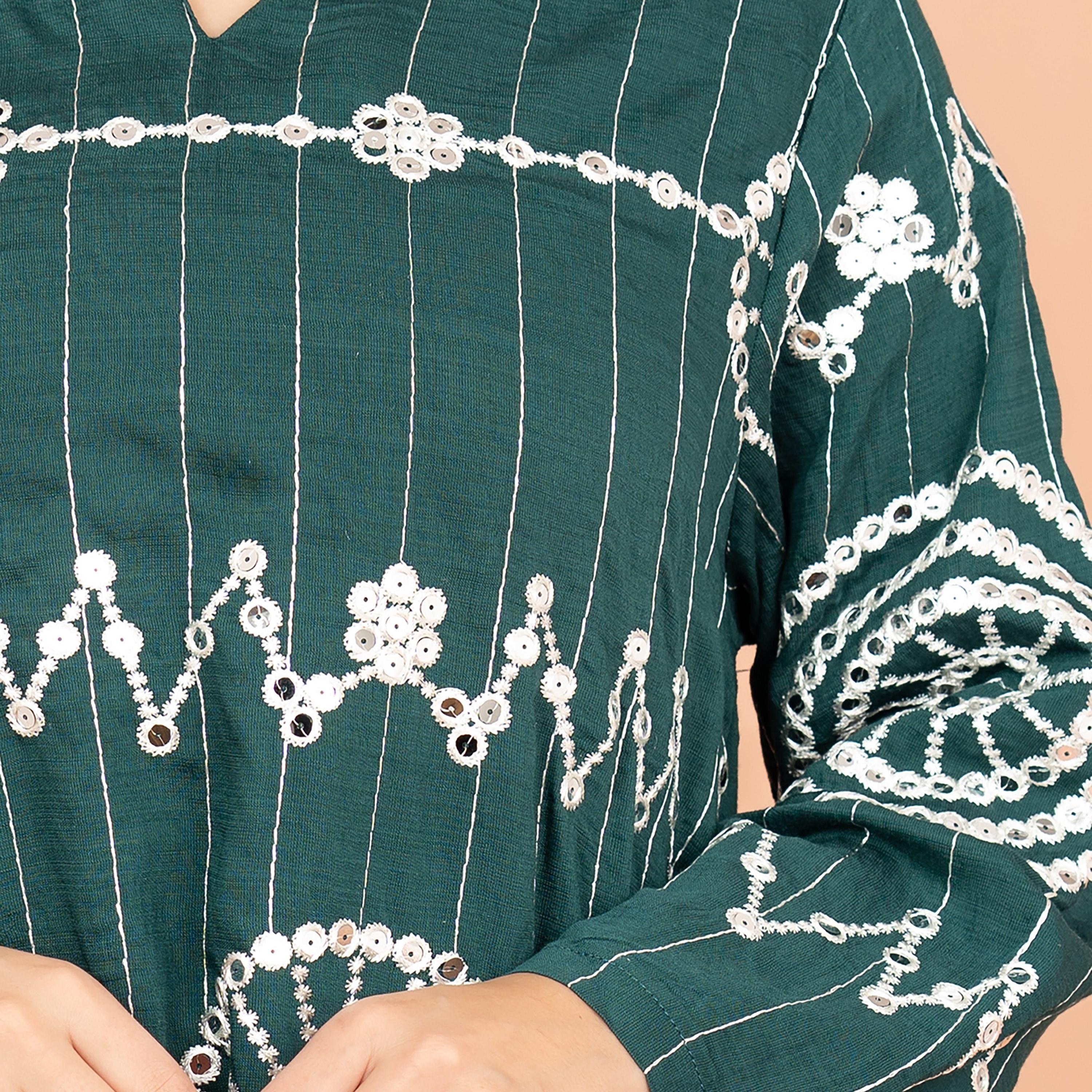 جلابية نسائية مطرزة بالترتر وياقة ماندرين من إككسا-women-arabicclothing-jalabiyas-image-2