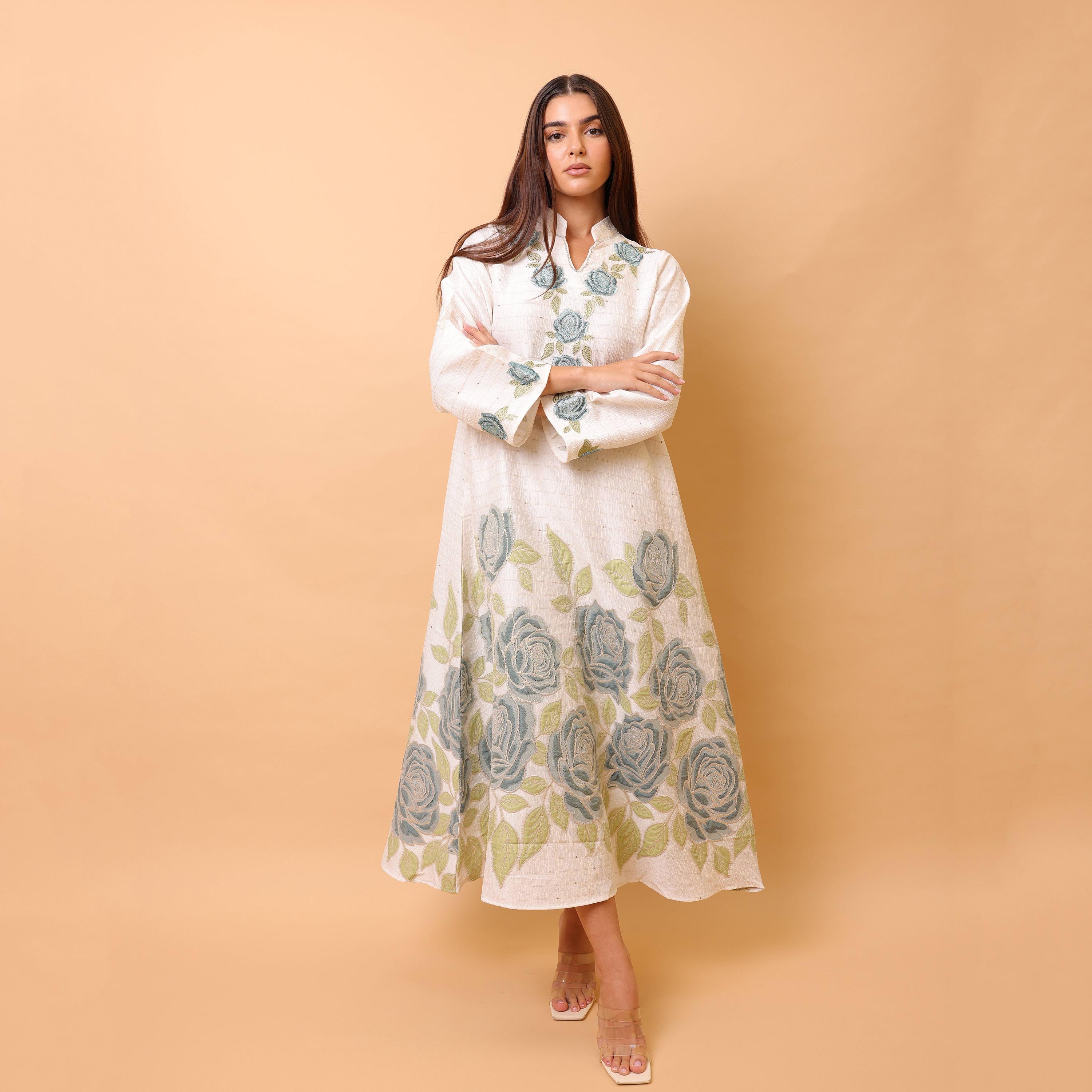 IKKXA Jacquard Rose Mandarin Collar Wide Sleeves Women's Jalabiya-women-arabicclothing-jalabiyas-image-3