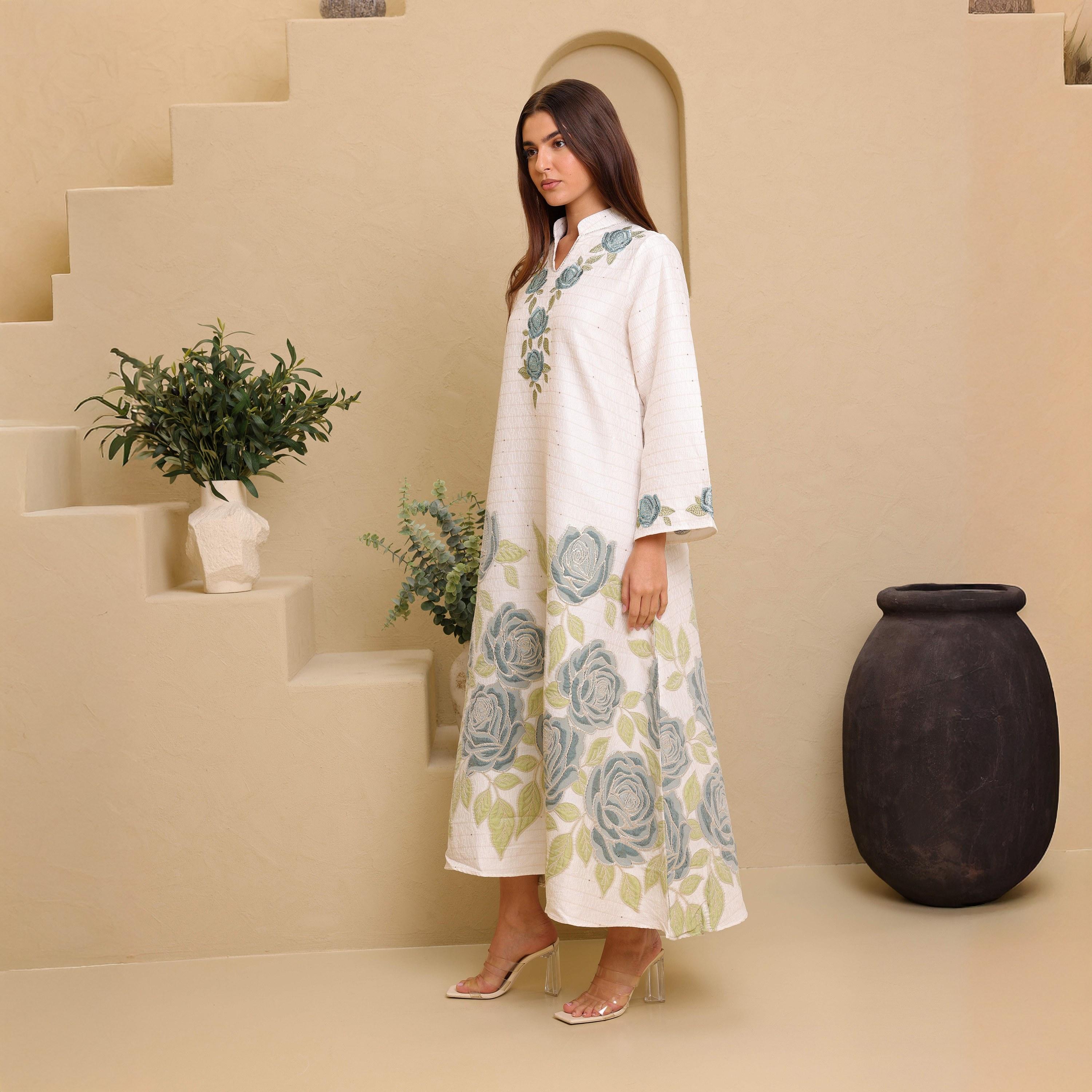 جلابية نسائية جاكار بنقشة الورد وياقة ماندارين وأكمام واسعة من إيككسا-women-arabicclothing-jalabiyas-image-5